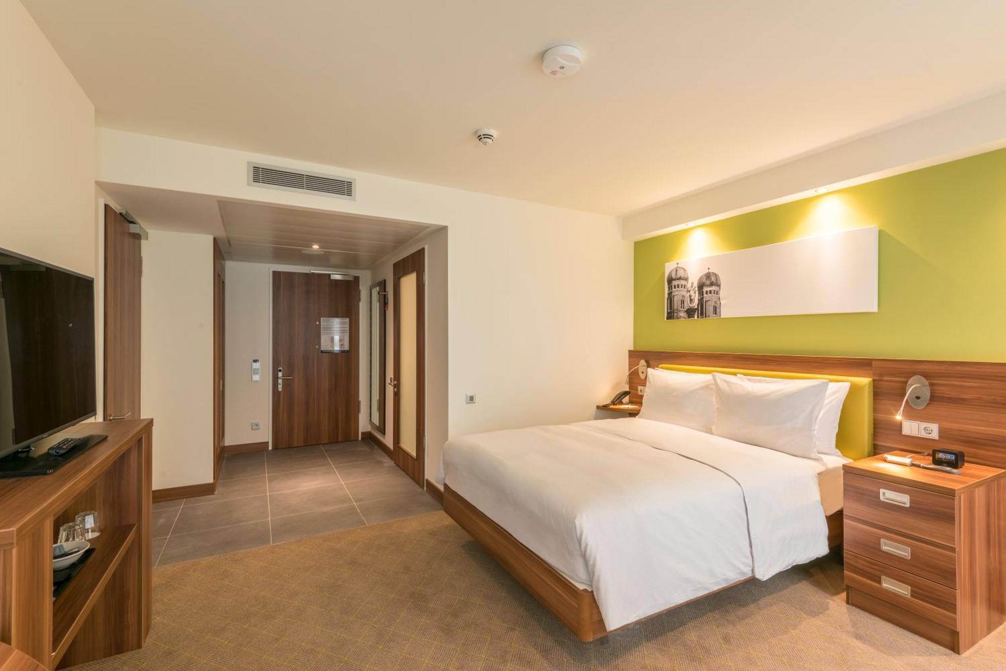 Hotel Hampton By Hilton Centre