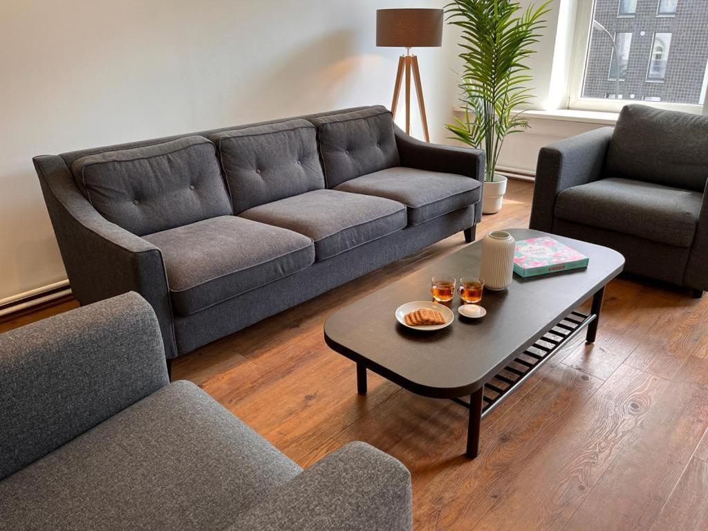 Zentral Gelegenes Premium-apartment Mit Viel Tageslicht Hamburg