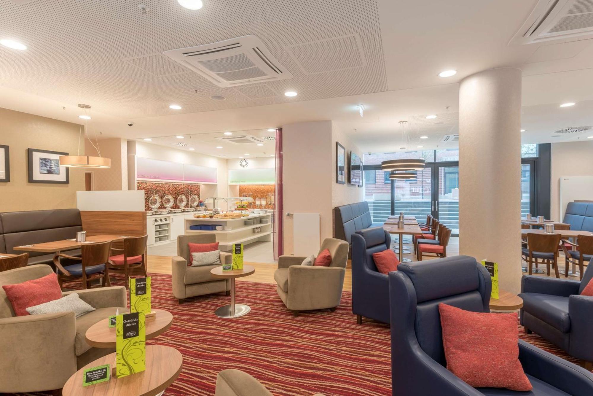 Hotel Hampton By Hilton Centre