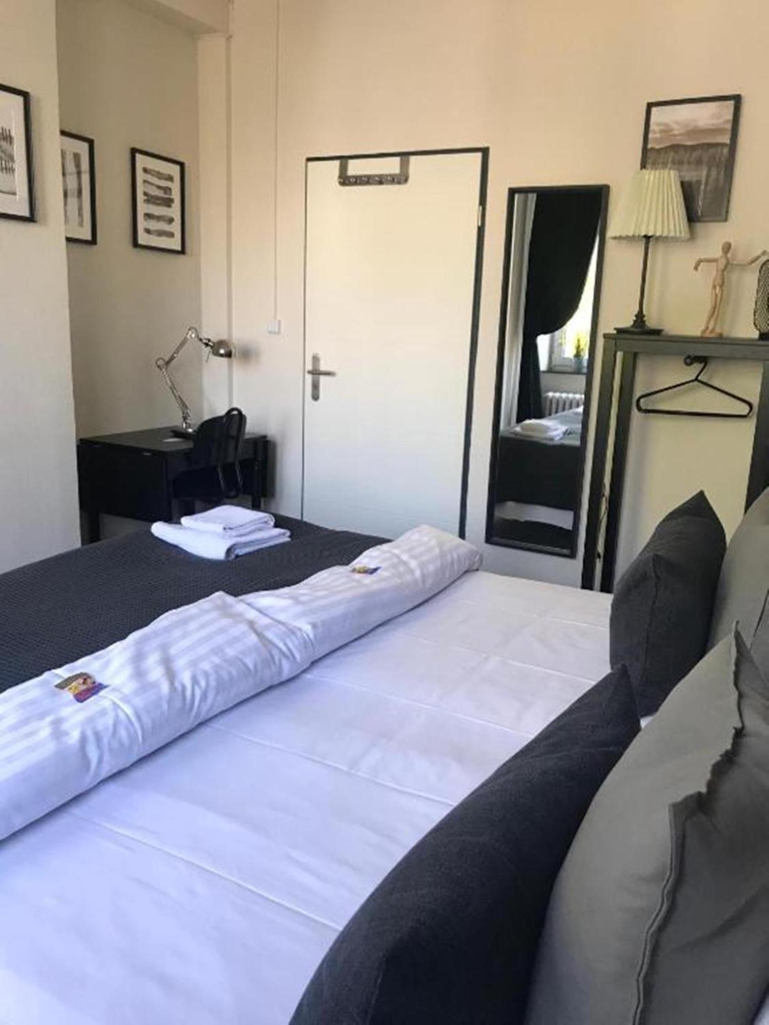 Aparthotel Room's By Sleephotels 2*
