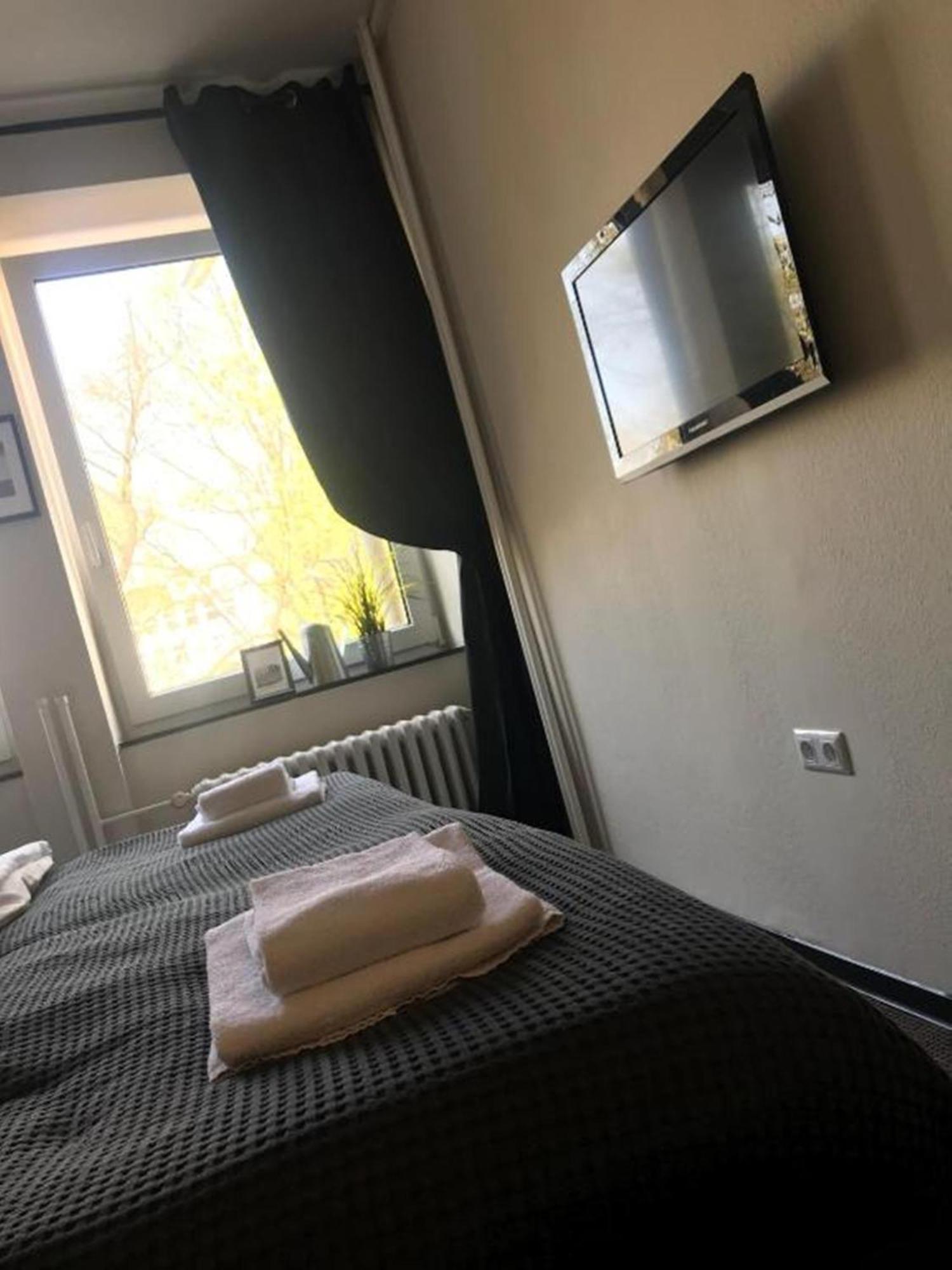 Room's By Sleephotels 2*