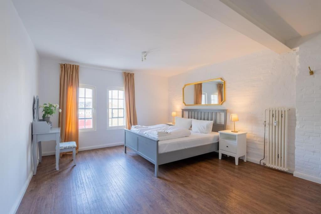 Zentral Gelegenes Premium-apartment Mit Viel Tageslicht Hamburg