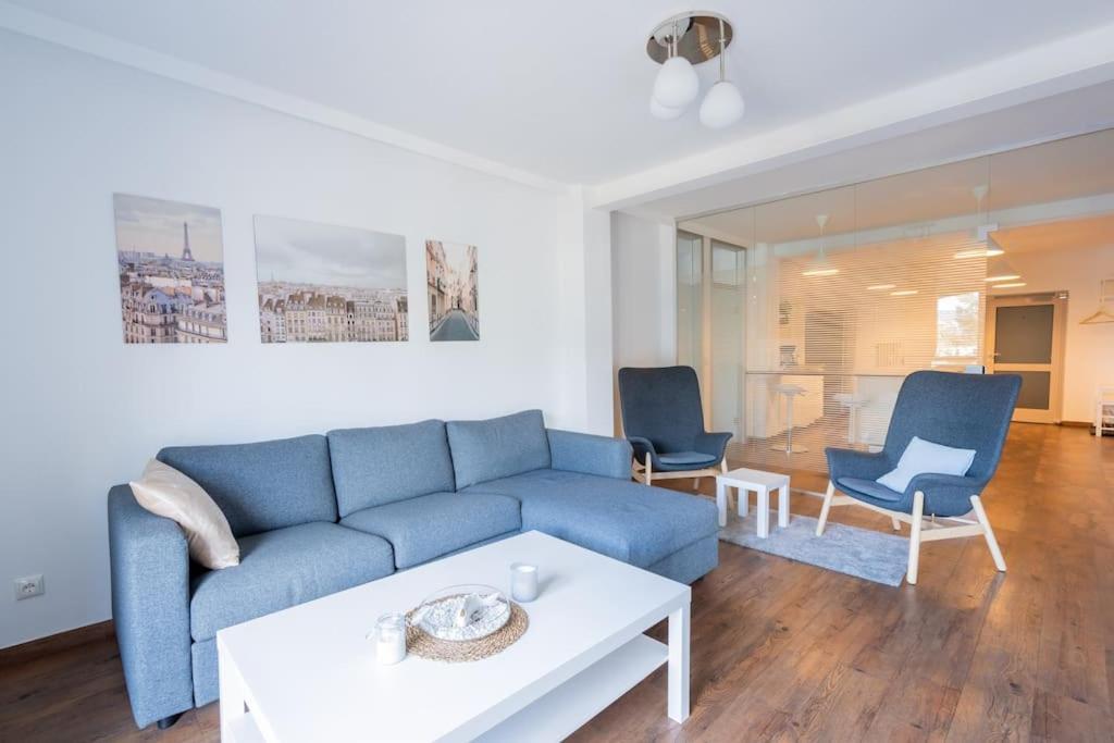 Zentral Gelegenes Premium-apartment Mit Viel Tageslicht *