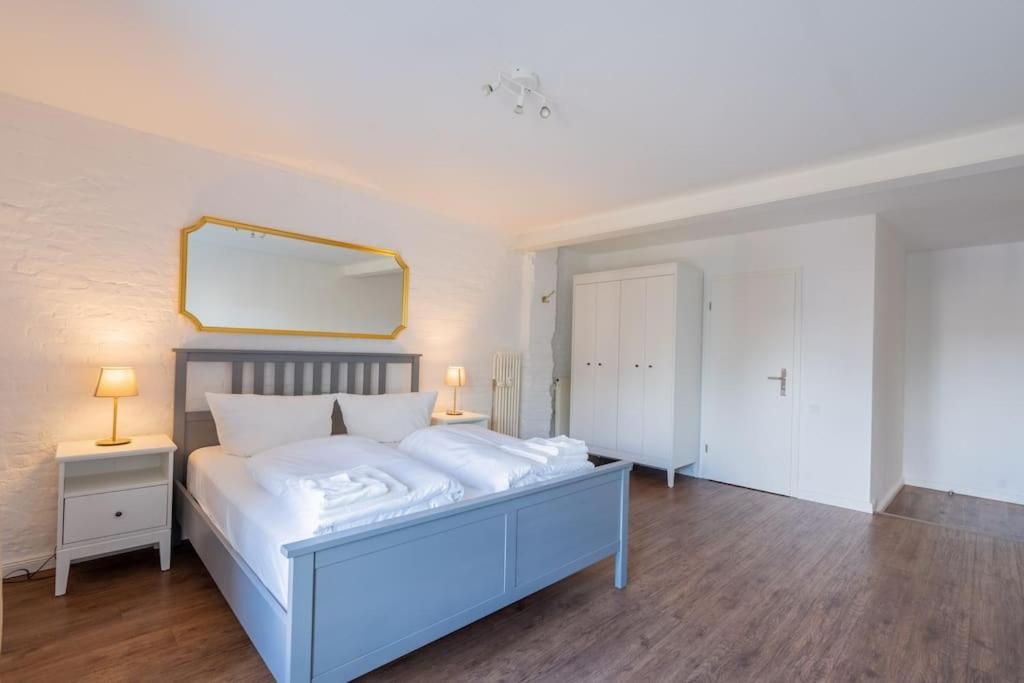 Zentral Gelegenes Premium-apartment Mit Viel Tageslicht Hamburg