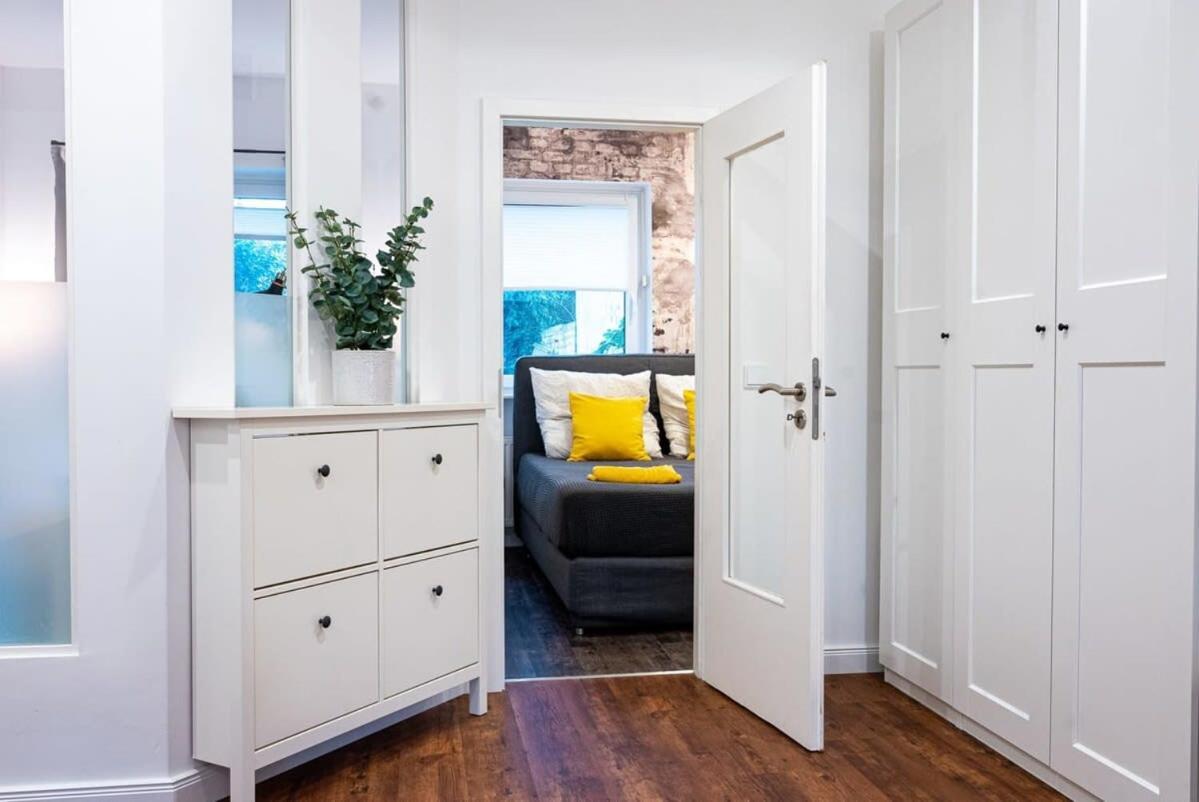 Shabby Chic In Ideal Location