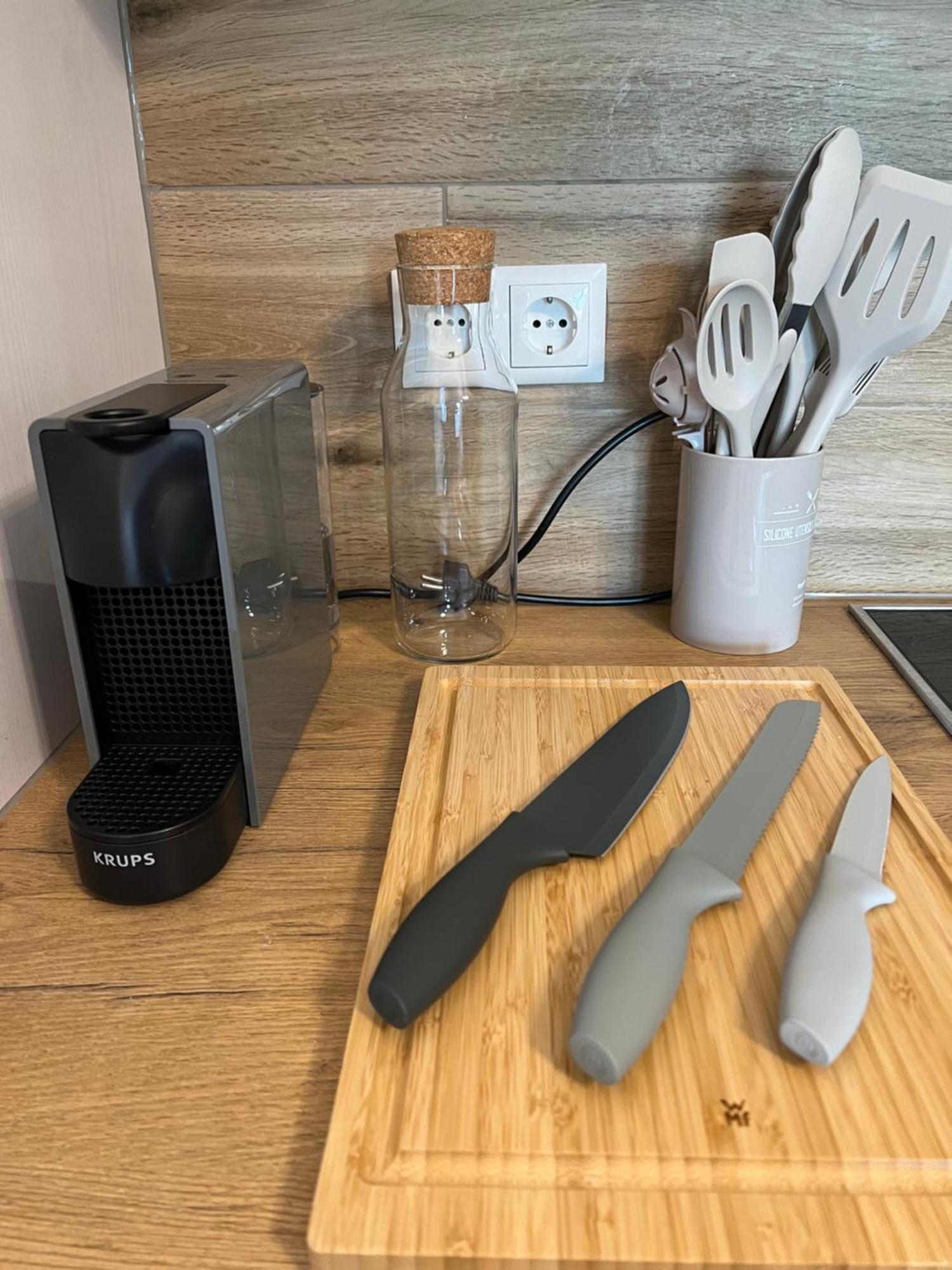 Apartment Business Kranich: 3 Zimmer, Infrastrukturlage Hh Langenhorn, Naehe Airport