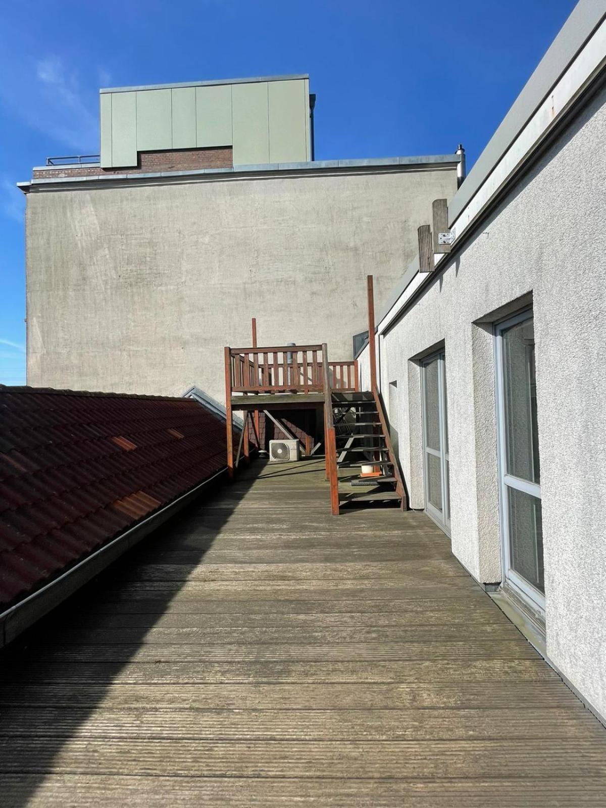 Apartment Zentral Gelegenes Premium-apartment Mit Viel Tageslicht