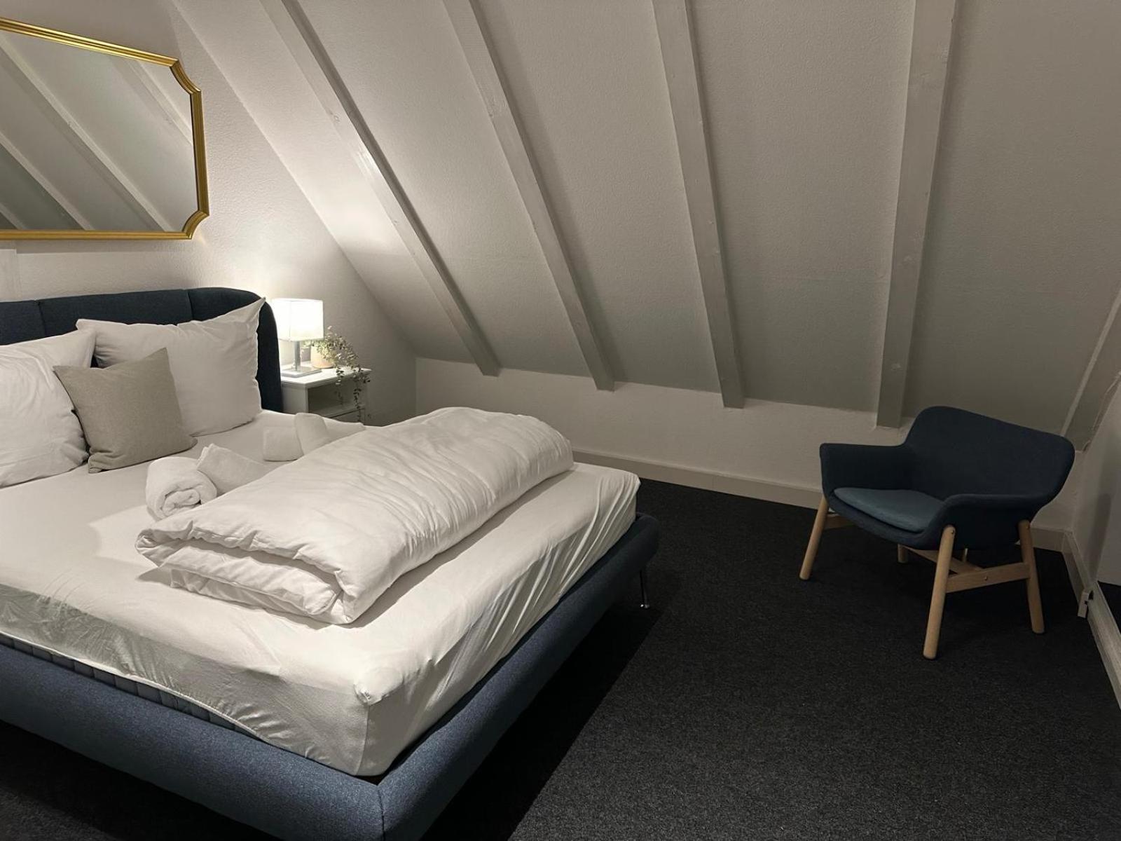 Apartment Zentral Gelegenes Premium-apartment Mit Viel Tageslicht