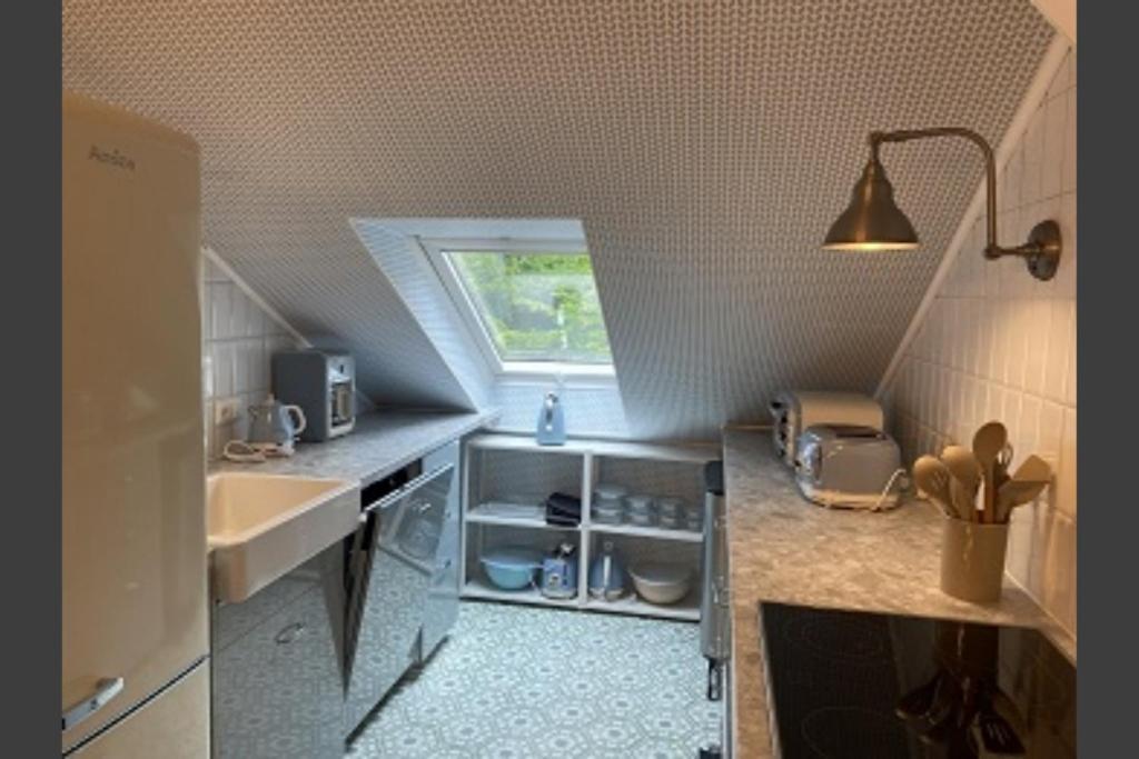 Appartement 28 Am Saseler Markt 4 Schlafzimmer Renoviert *