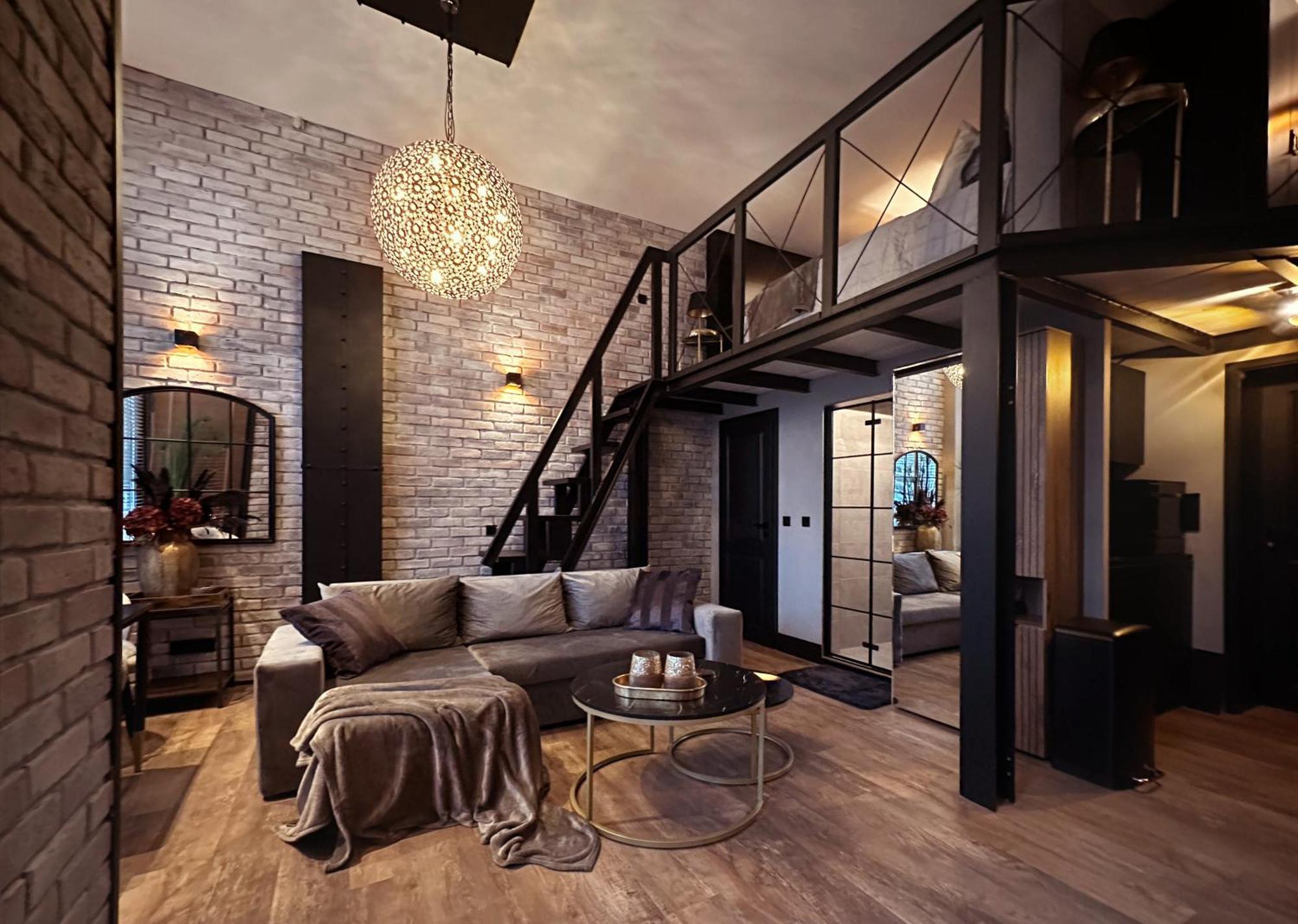 Black 2 Luxus In Alsternaehe Apartment
