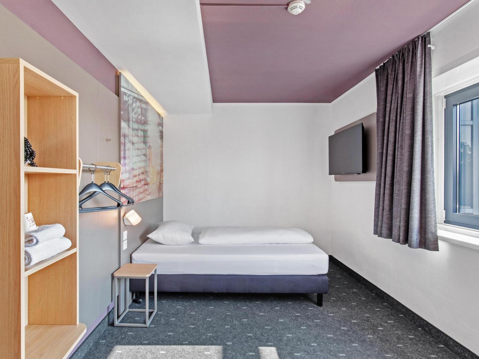 Hamburg-airport Hotel 3*