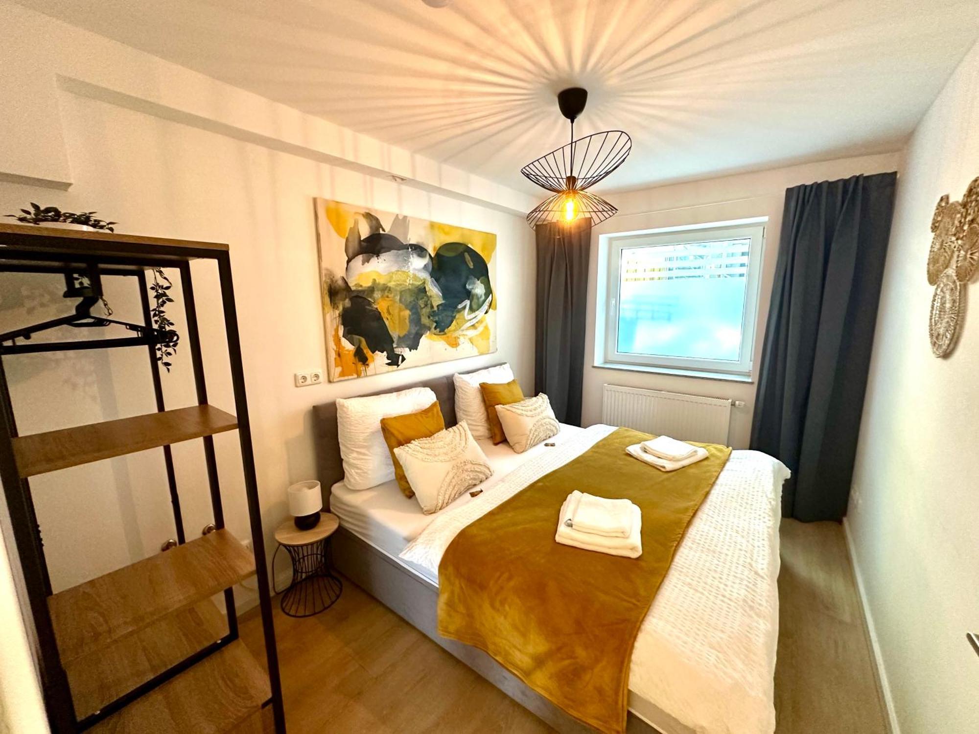 Lejlighed Stylisches 2-zimmer Ambient In Alsternaehe Mit Kingsize-bett & Schlafsofa Hamborg
