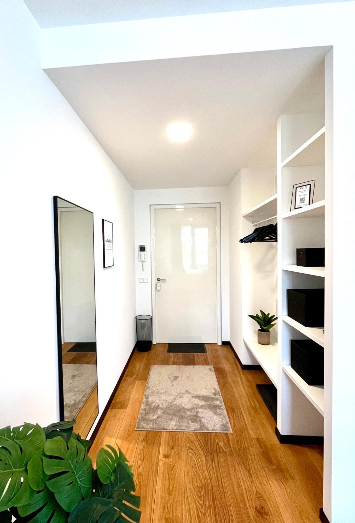 Come2stay Hafencity - Marco Polo Tower Apartment *