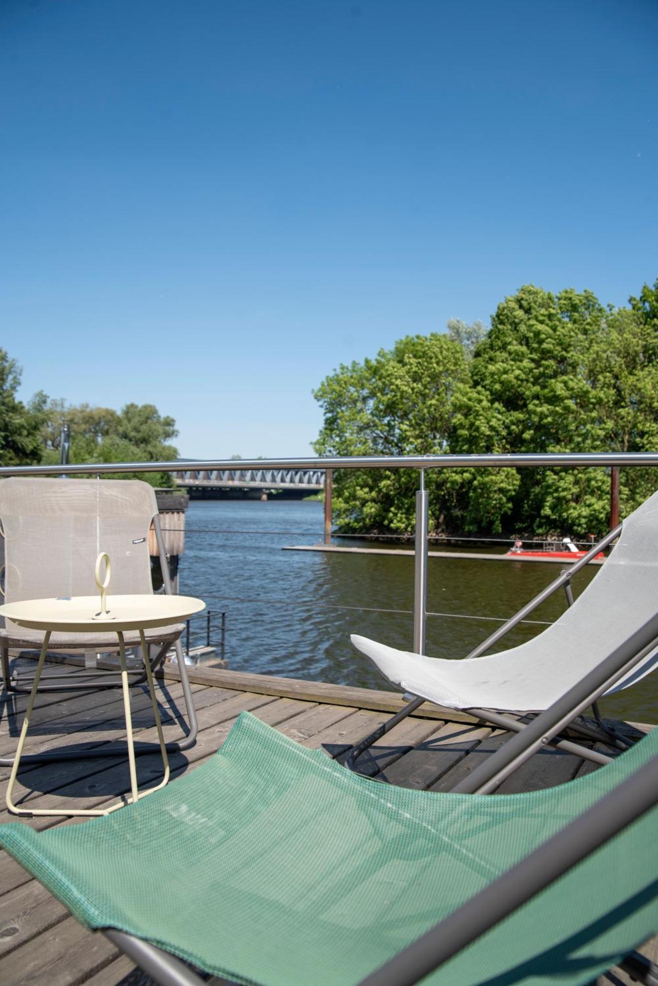 Bådhotel Tolles Tiny-hausboot Marianne Mit Dachterrasse Hamborg