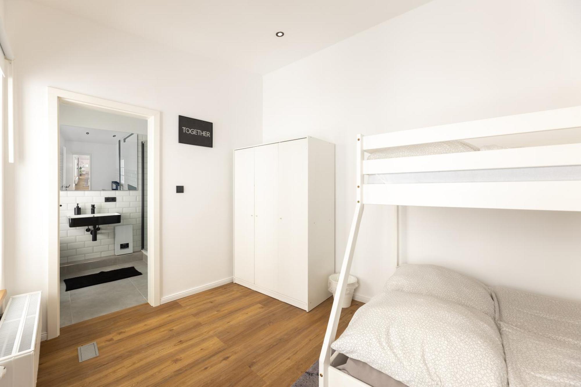Big Loft *reeperbahn*harbor*schanze*city Apartment