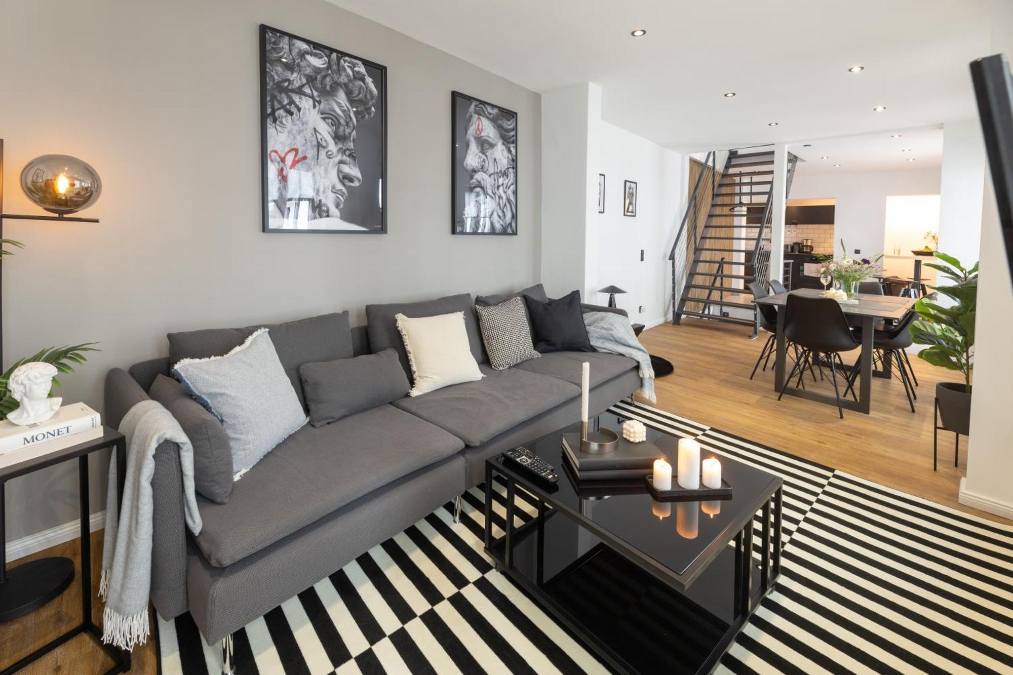 Apartment Big Loft *reeperbahn*harbor*schanze*city *