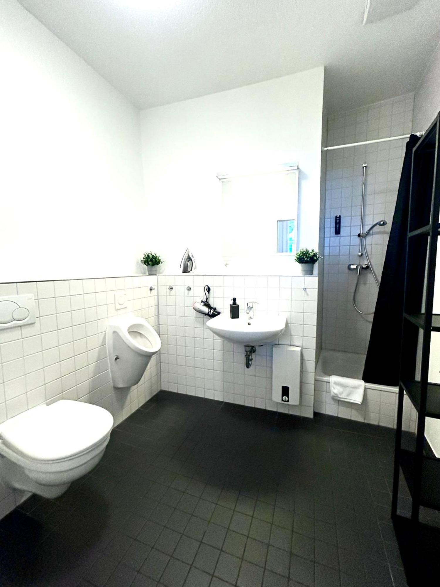 For Up To 10 Guests Apartment Hamburg