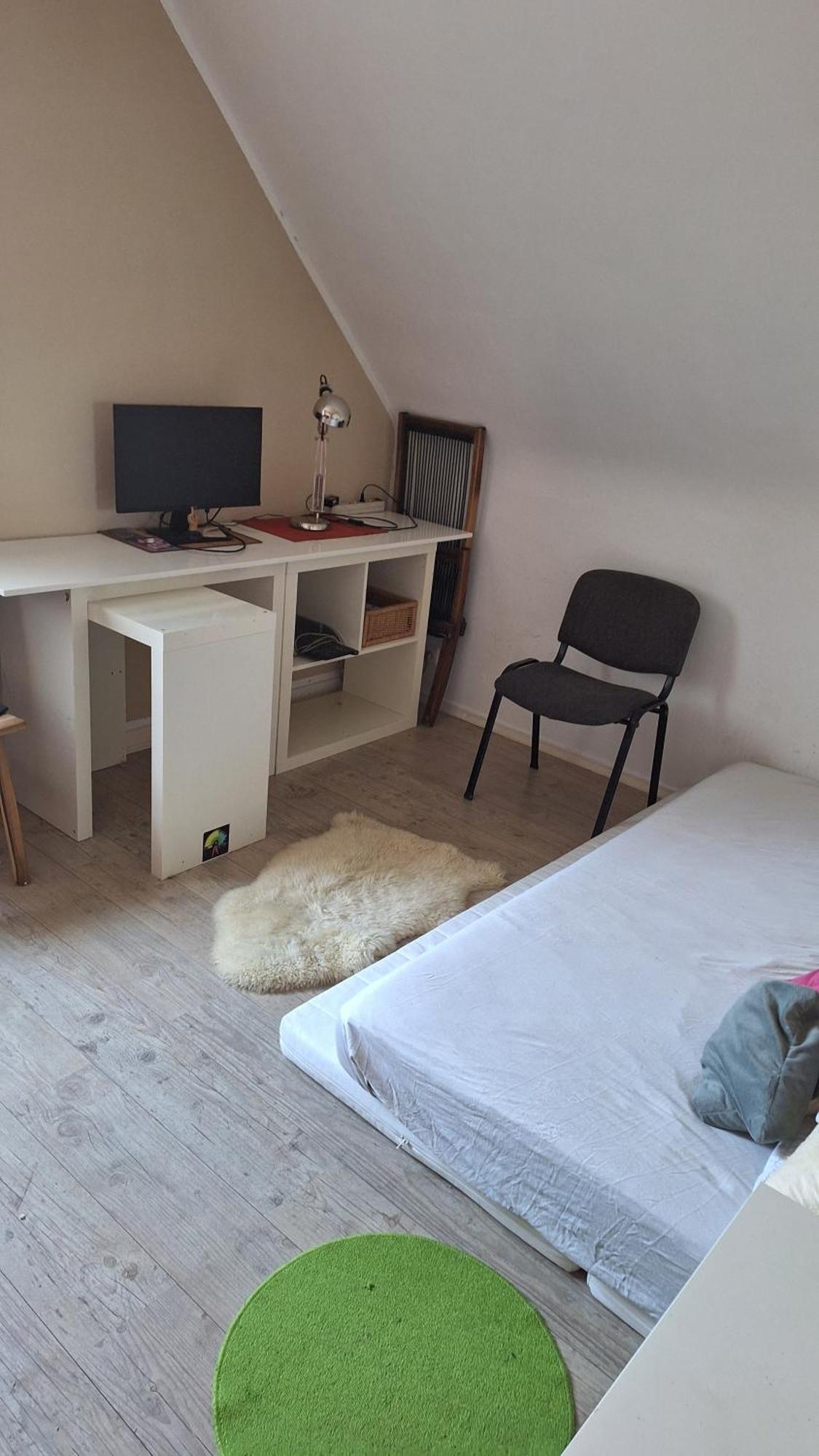 Homestay At Jane's *