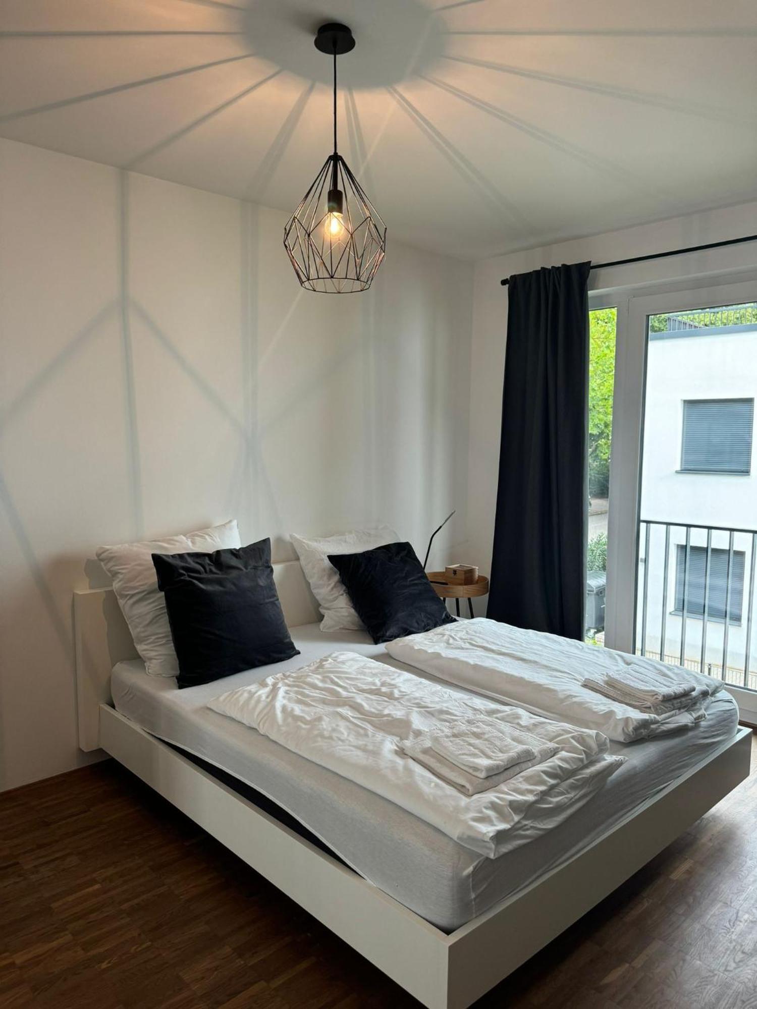 Cozy One Bedroom In Stellingen