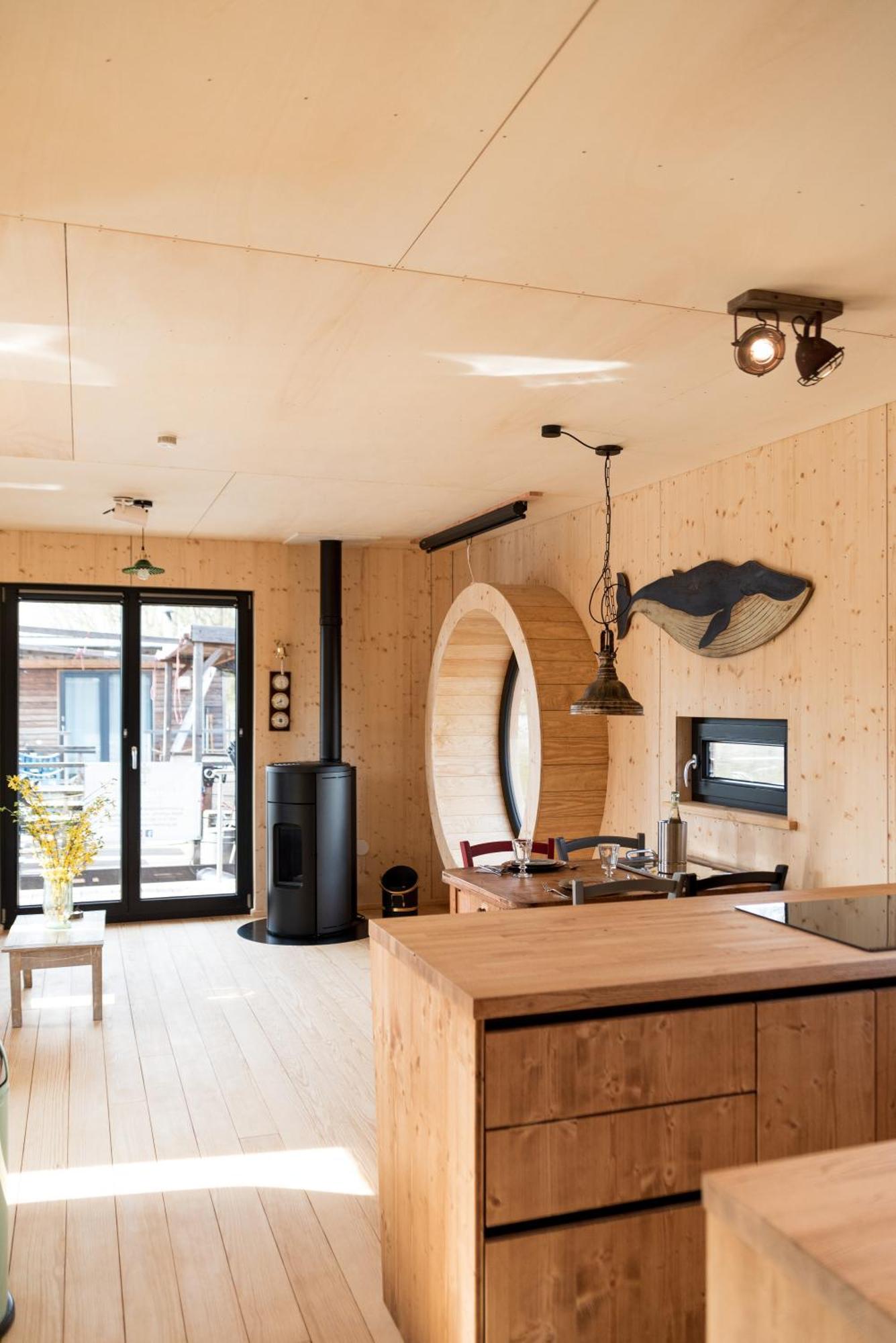 Komfort-hausboot Diva Mit Kamin * Hamburg