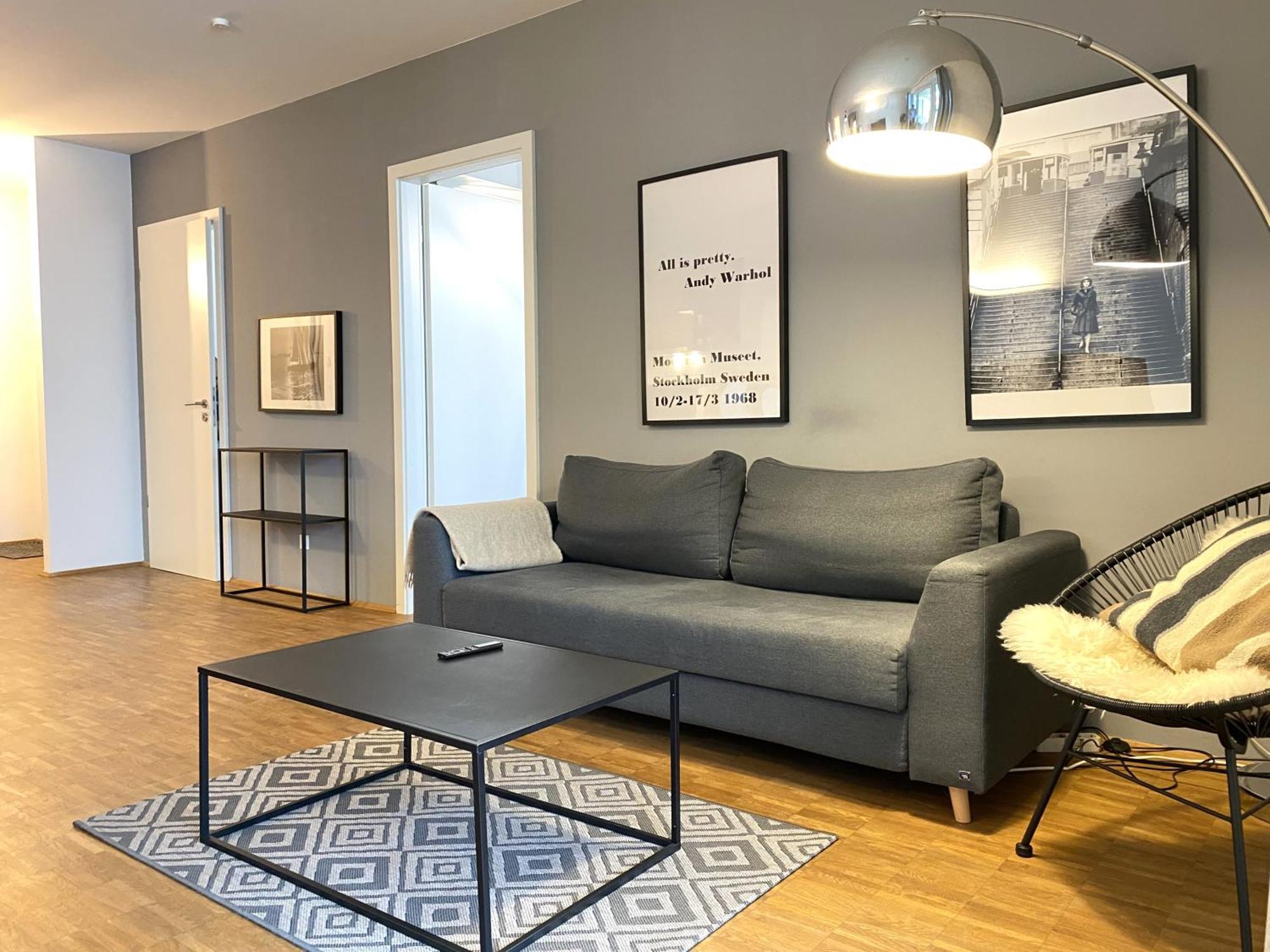Cozy One Bedroom In Stellingen Apartment *