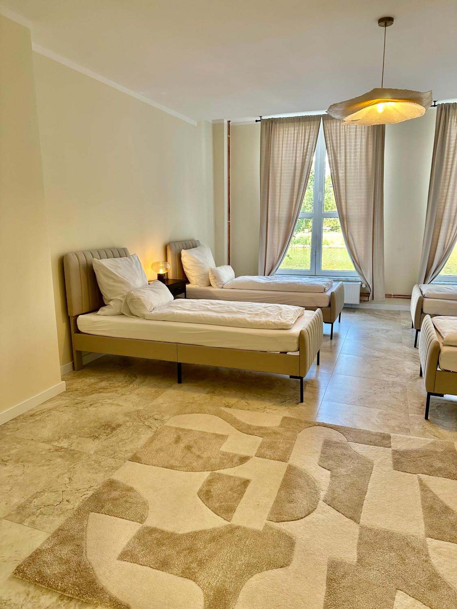 Sanierte 5 Luxus Standard Auf 350qm Apartment *
