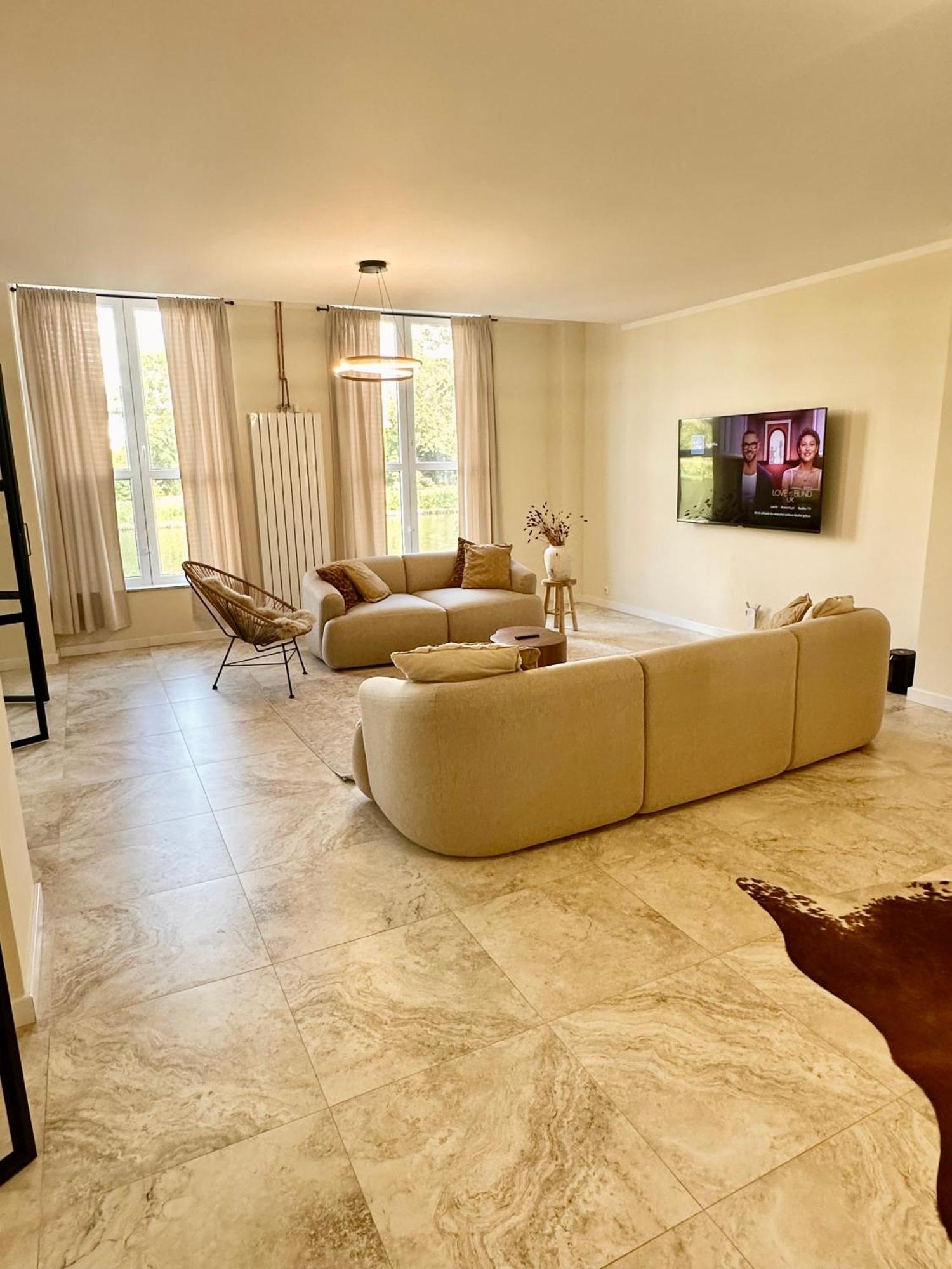 Sanierte 5 Luxus Standard Auf 350qm