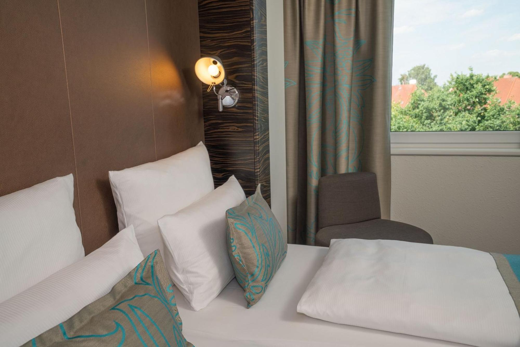 One Airport 3* Hamburg