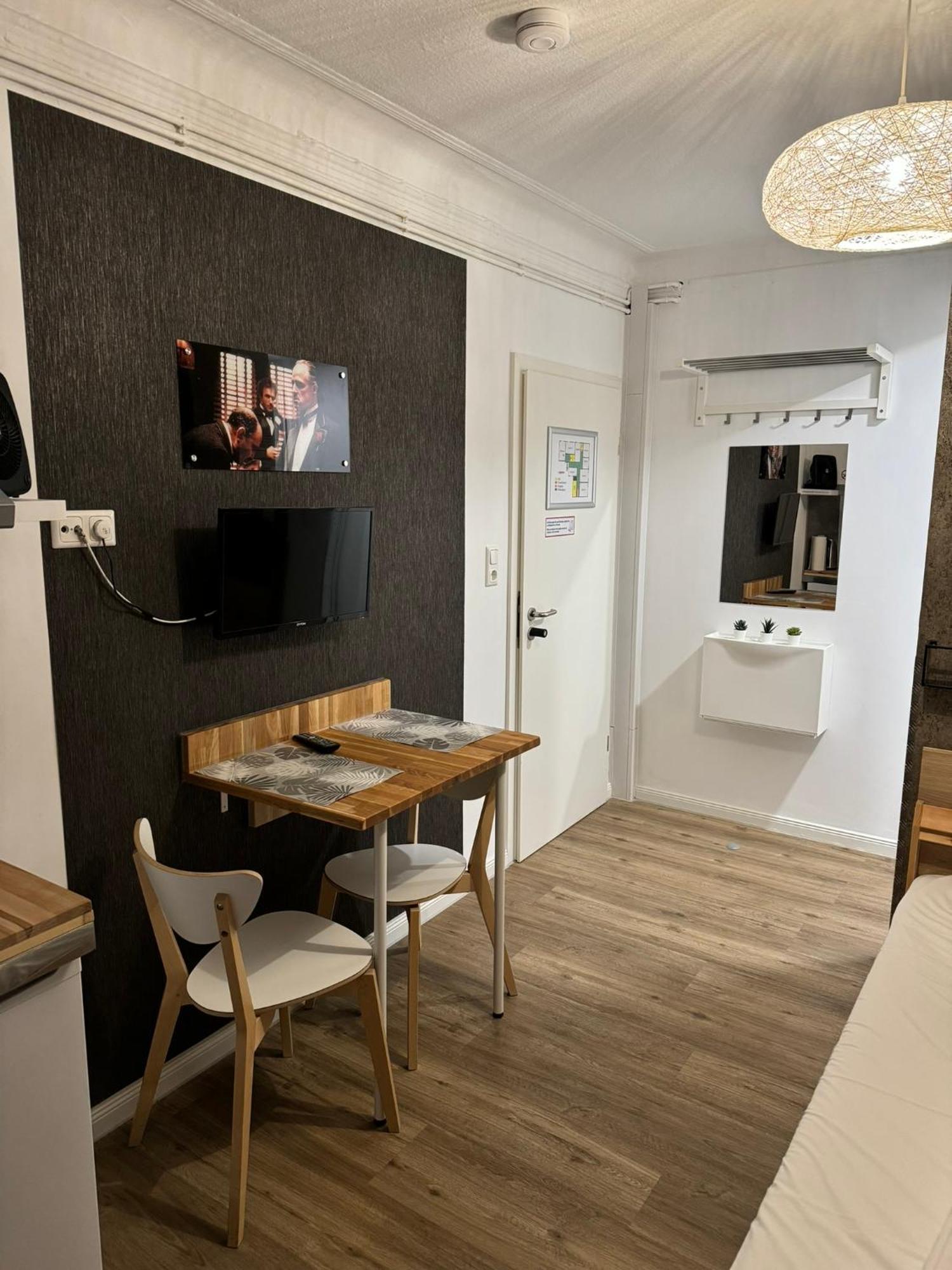 Pauli Hostel *