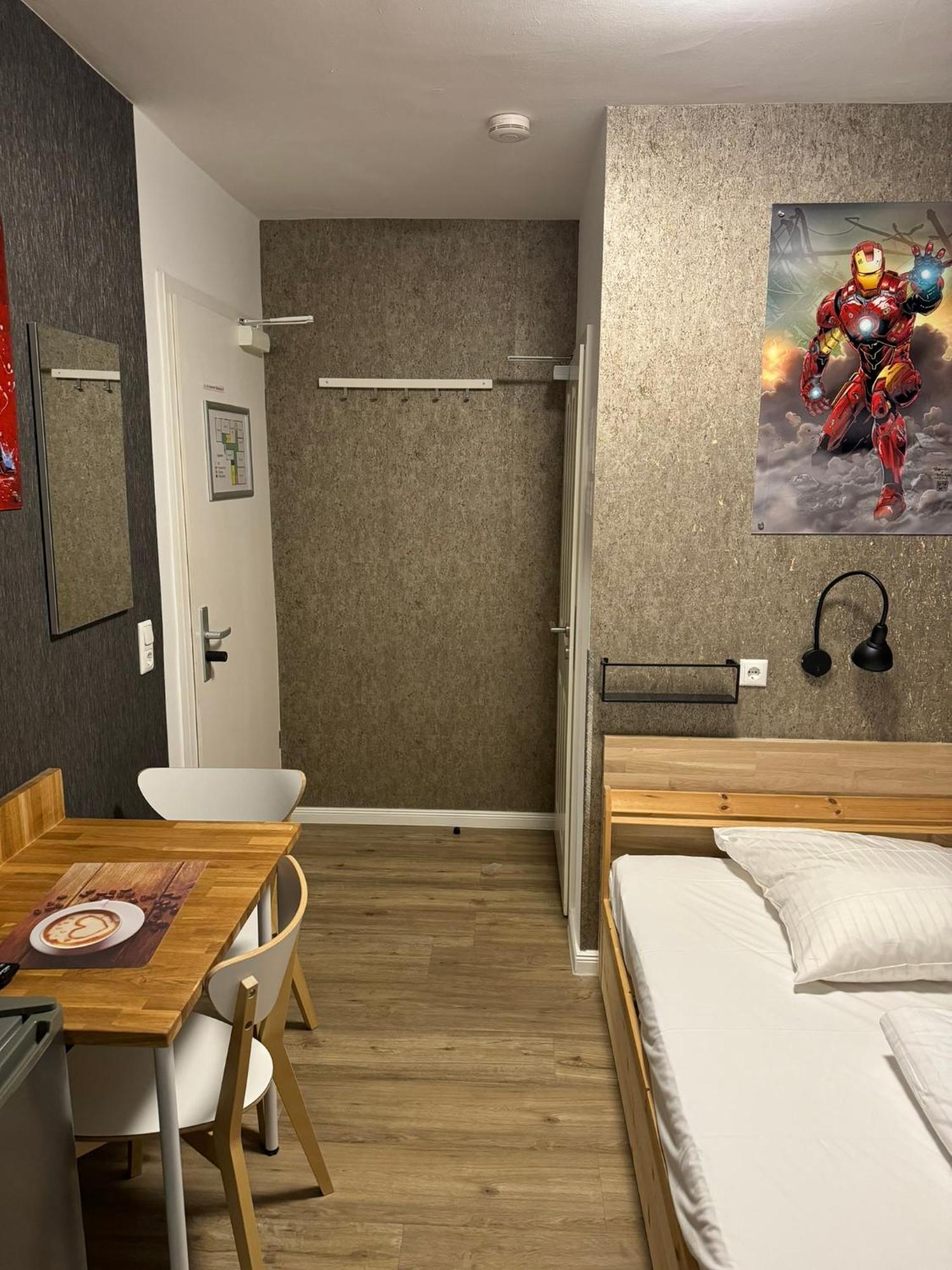 Pauli Hostel *