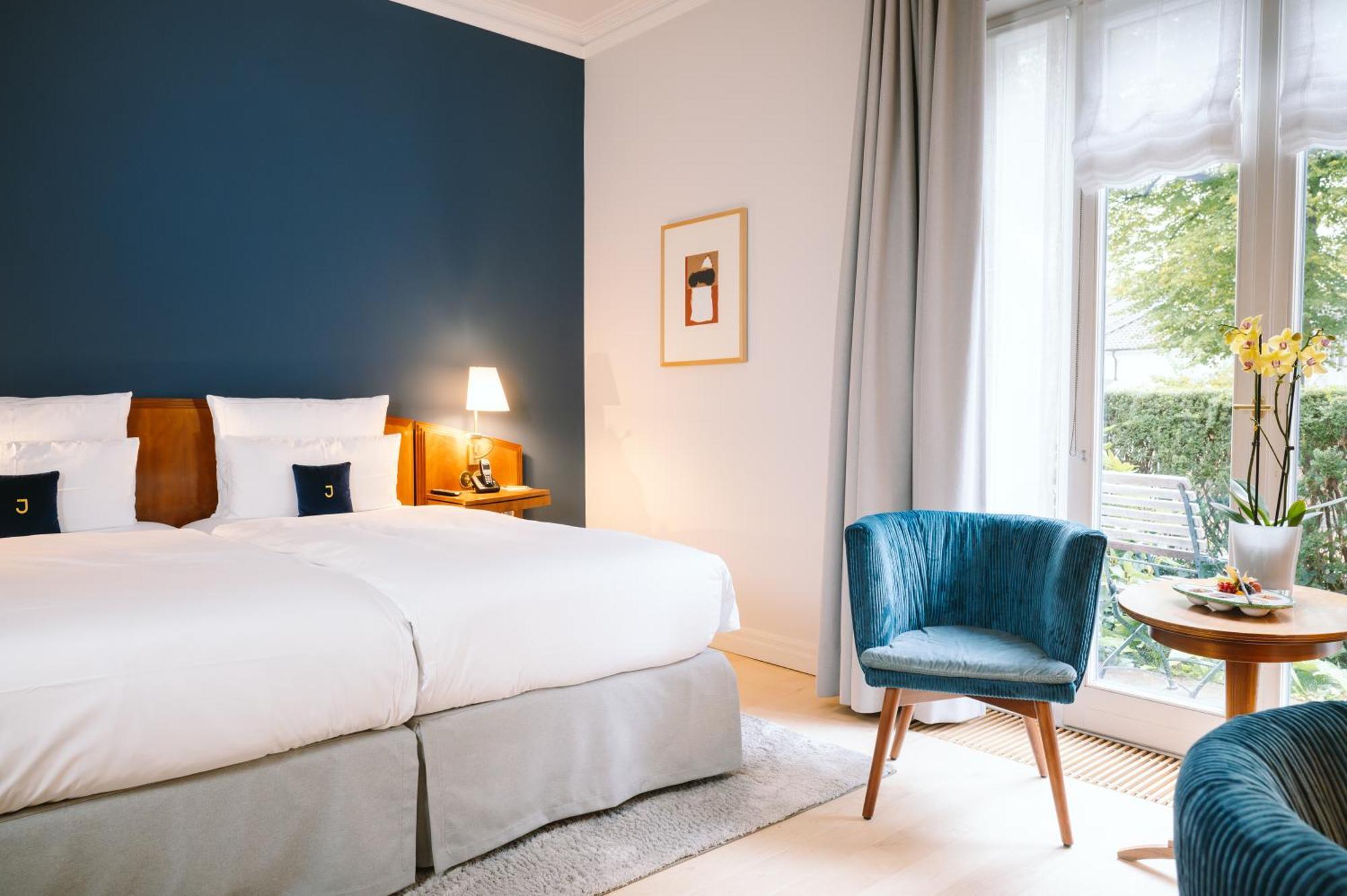 Louis C. Jacob Hotel