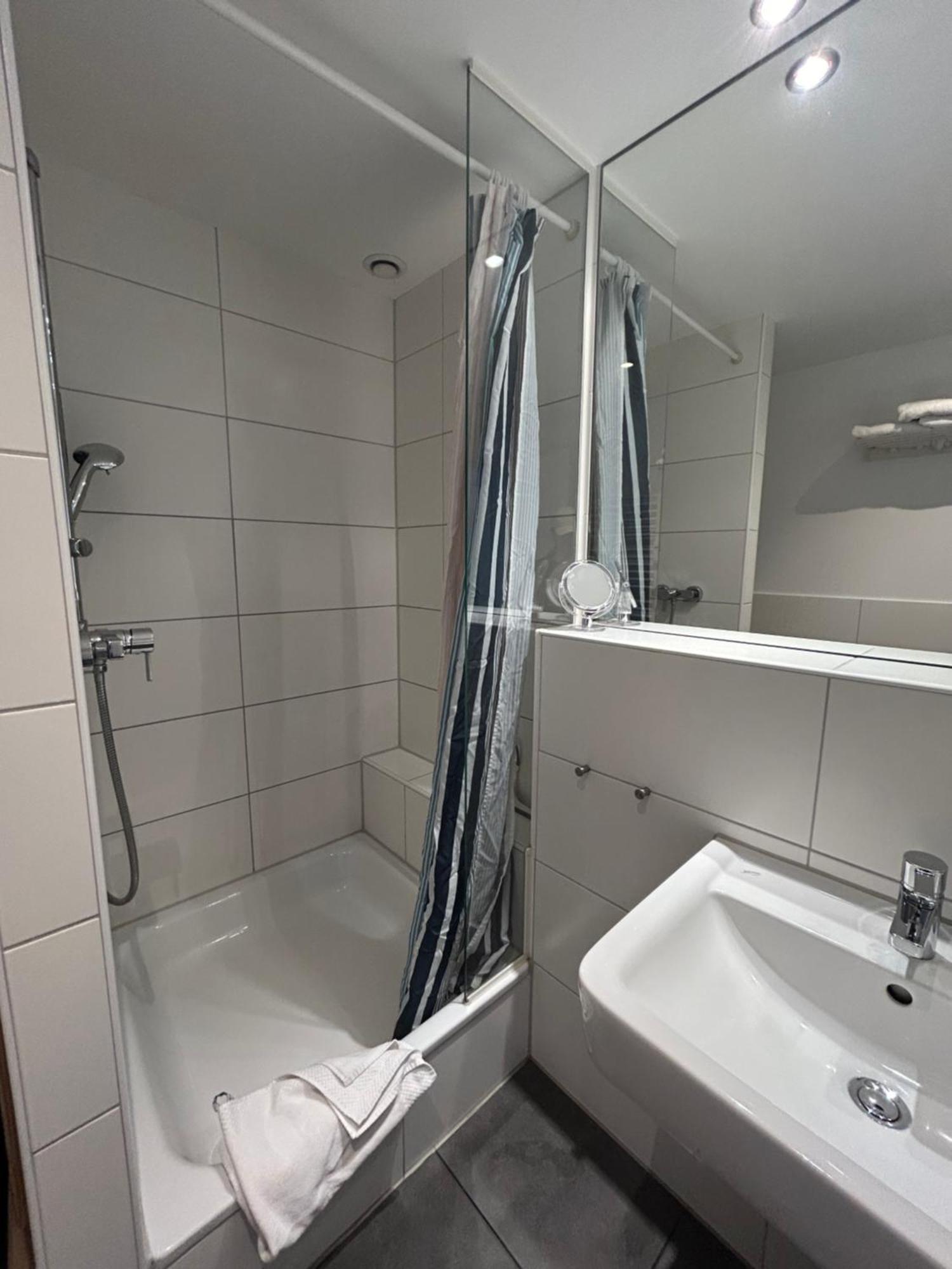 Am Suedkanal Lejlighedshotel Hamborg