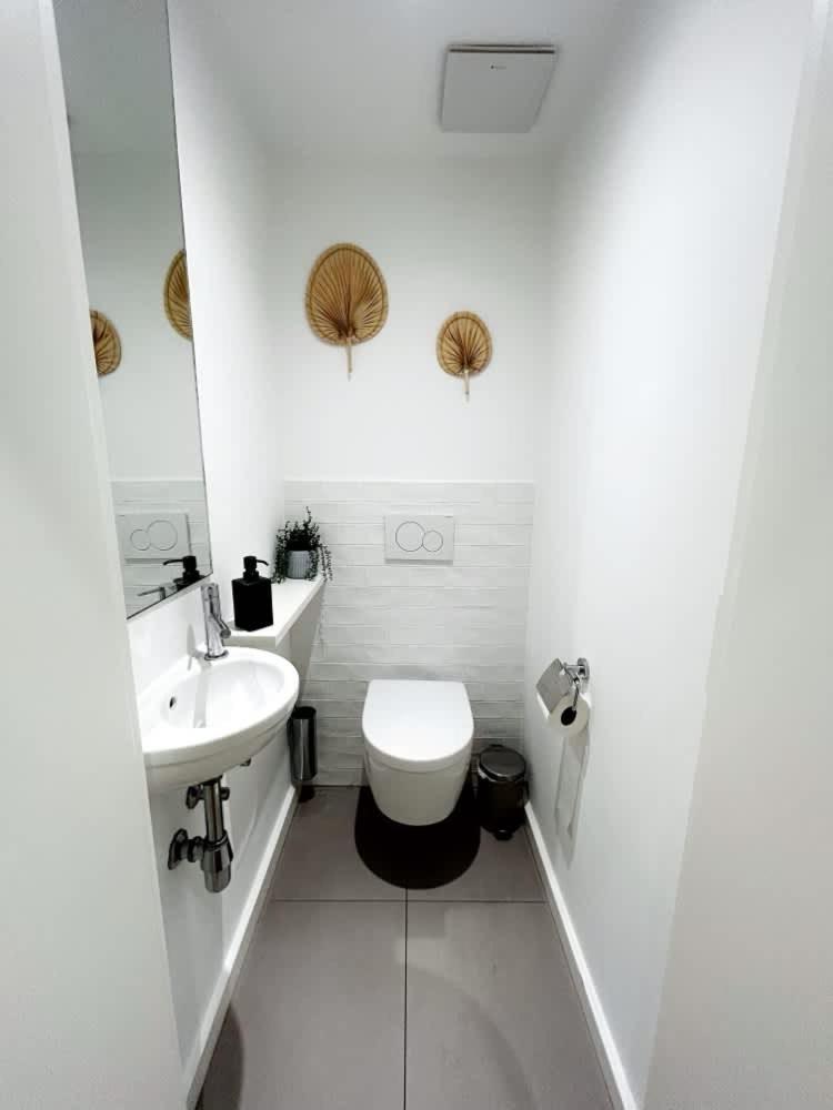 Spacious For 12 In * Hamburg
