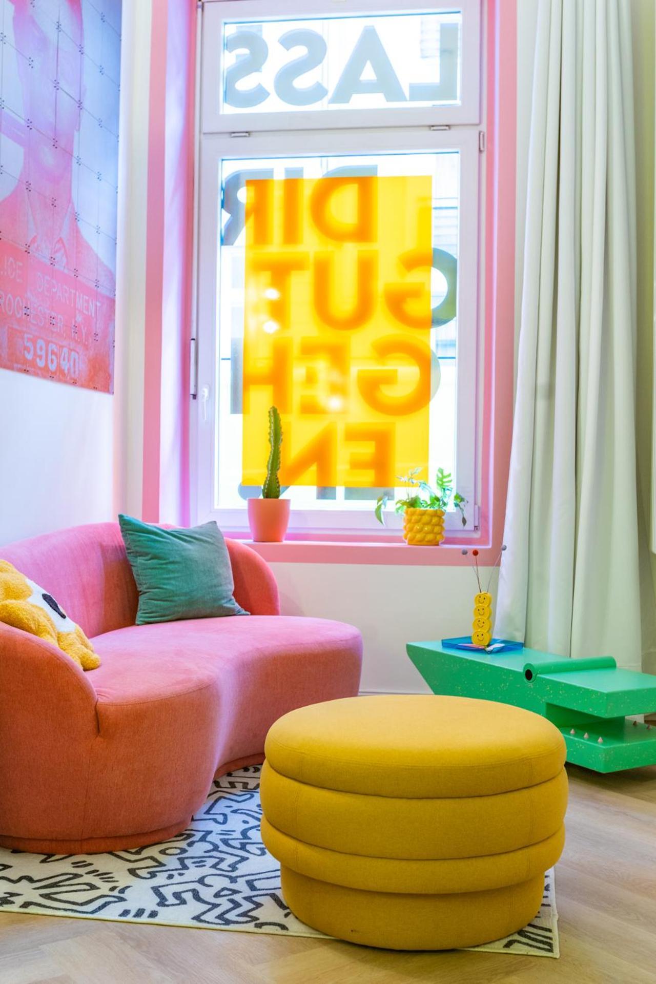 Retropop Design , Designerzimmer Fuer Je 2 Personen, Lage, Wifi Aparthotel Hamburg-Harburg