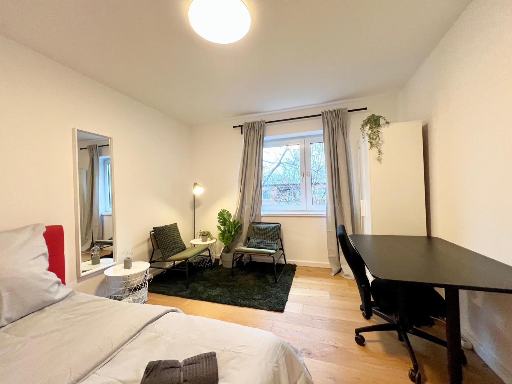 Gemuetliche, Geraeumige In Apartment Hamburg