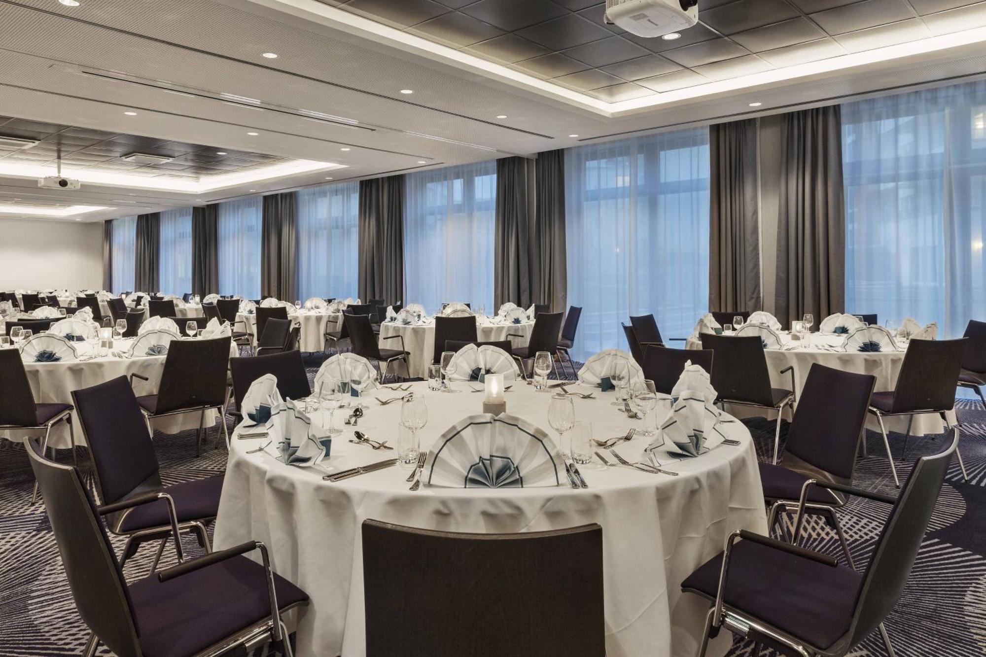 Hotel Courtyard By Marriott