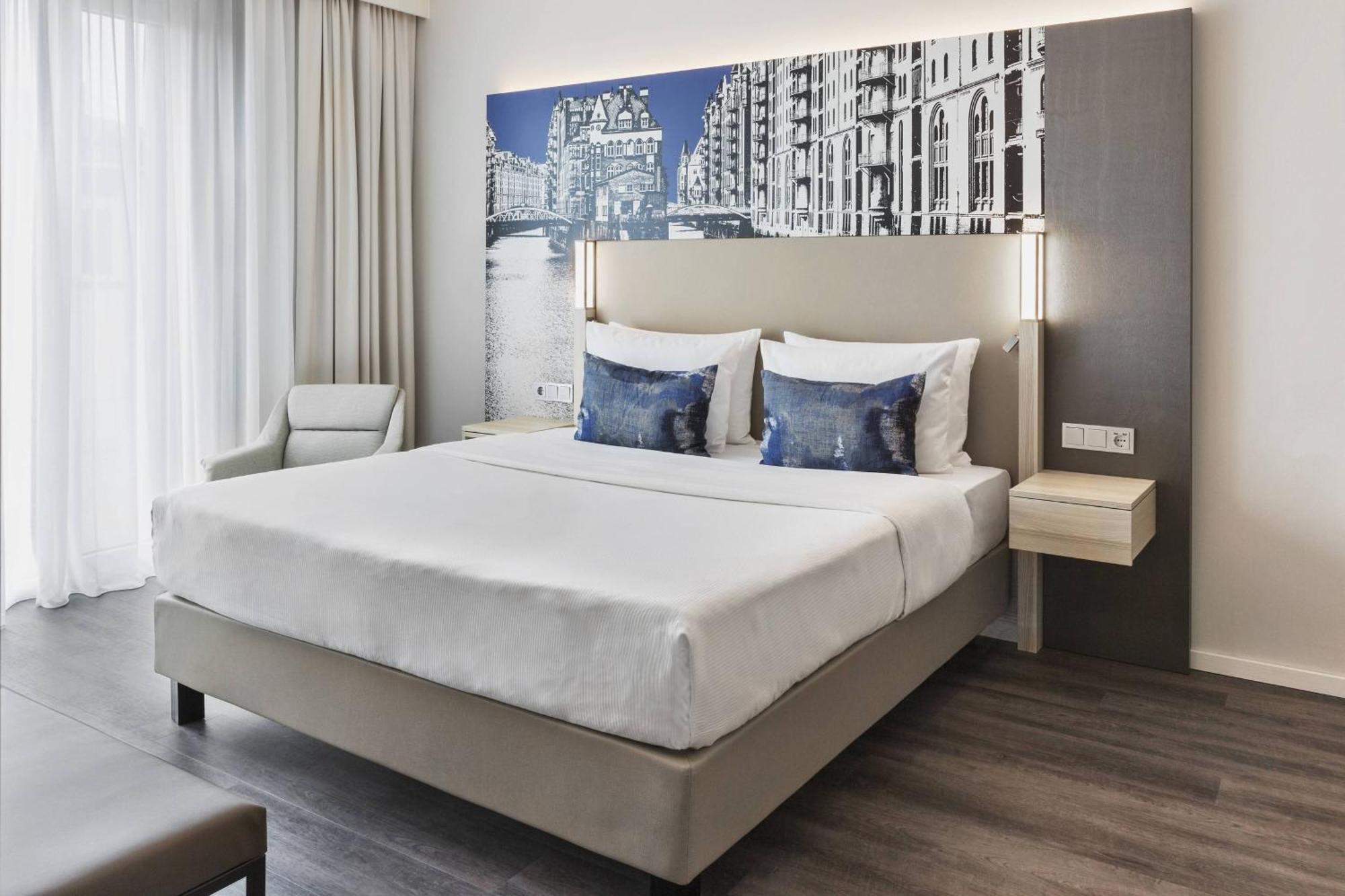Hotel Courtyard By Marriott 4*
