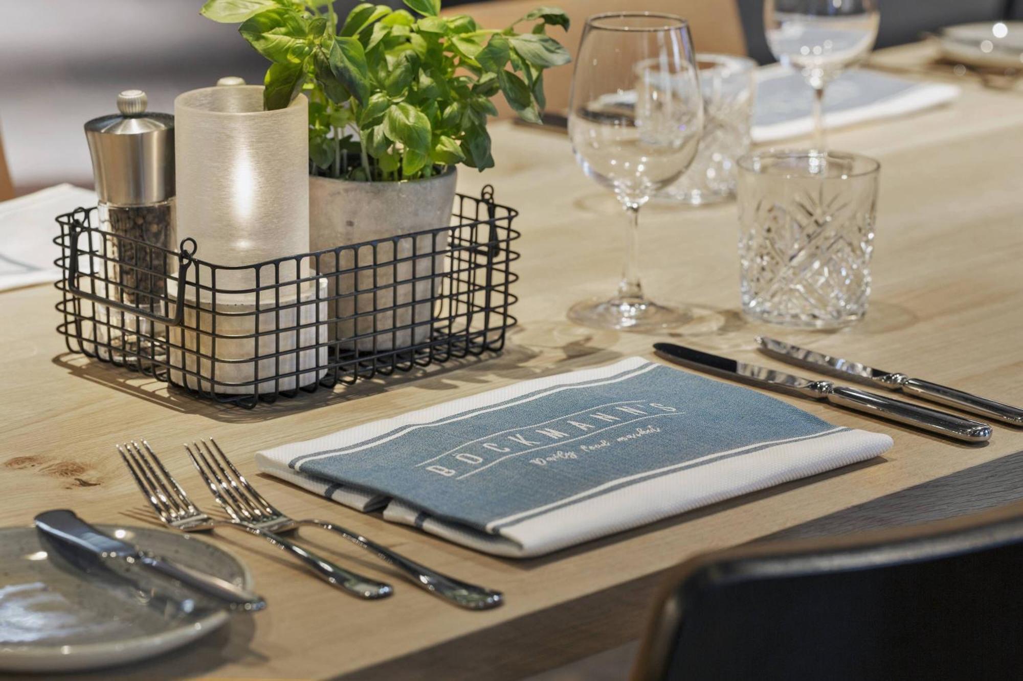 Hotel Courtyard By Marriott