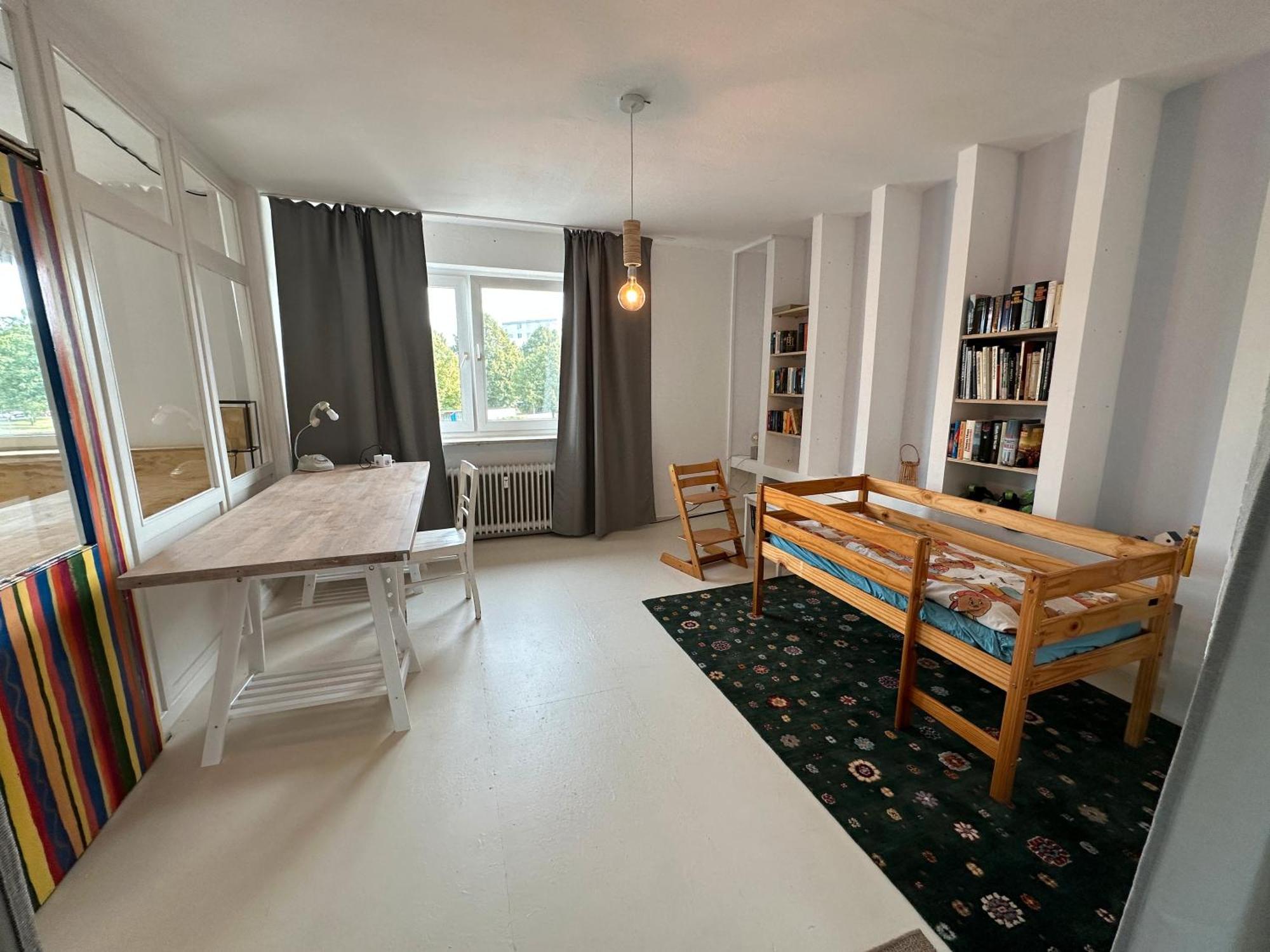Gemuetliches Film-loft-atelier