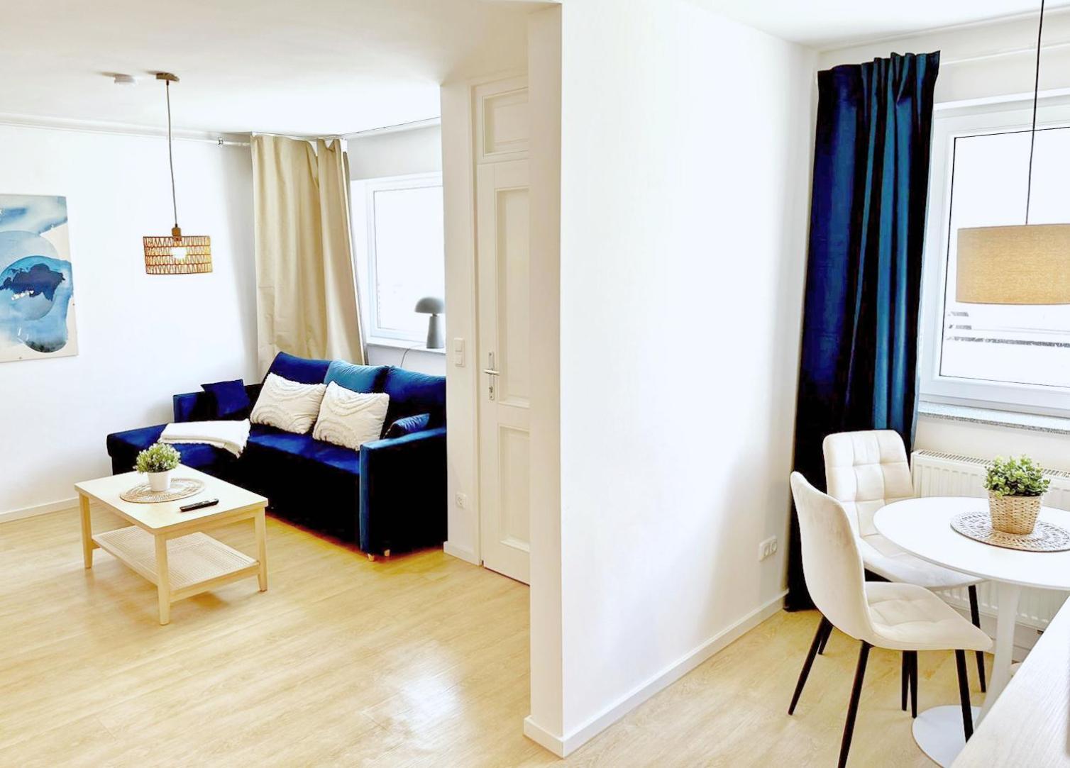 Lejlighed Stylisches 2-zimmer Ambient In Alsternaehe Mit Kingsize-bett & Schlafsofa *