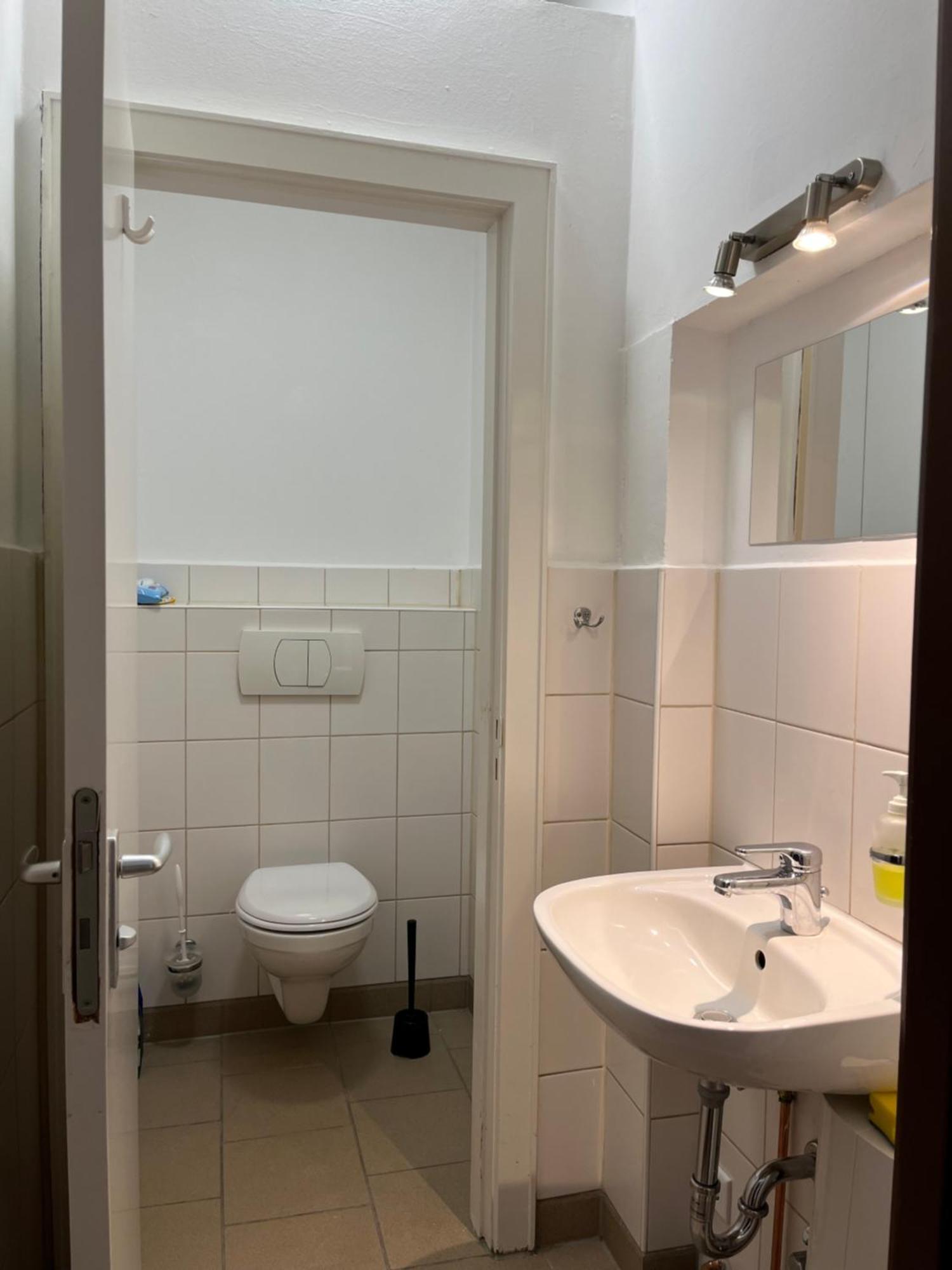 @home Zimmervermietung Hostel