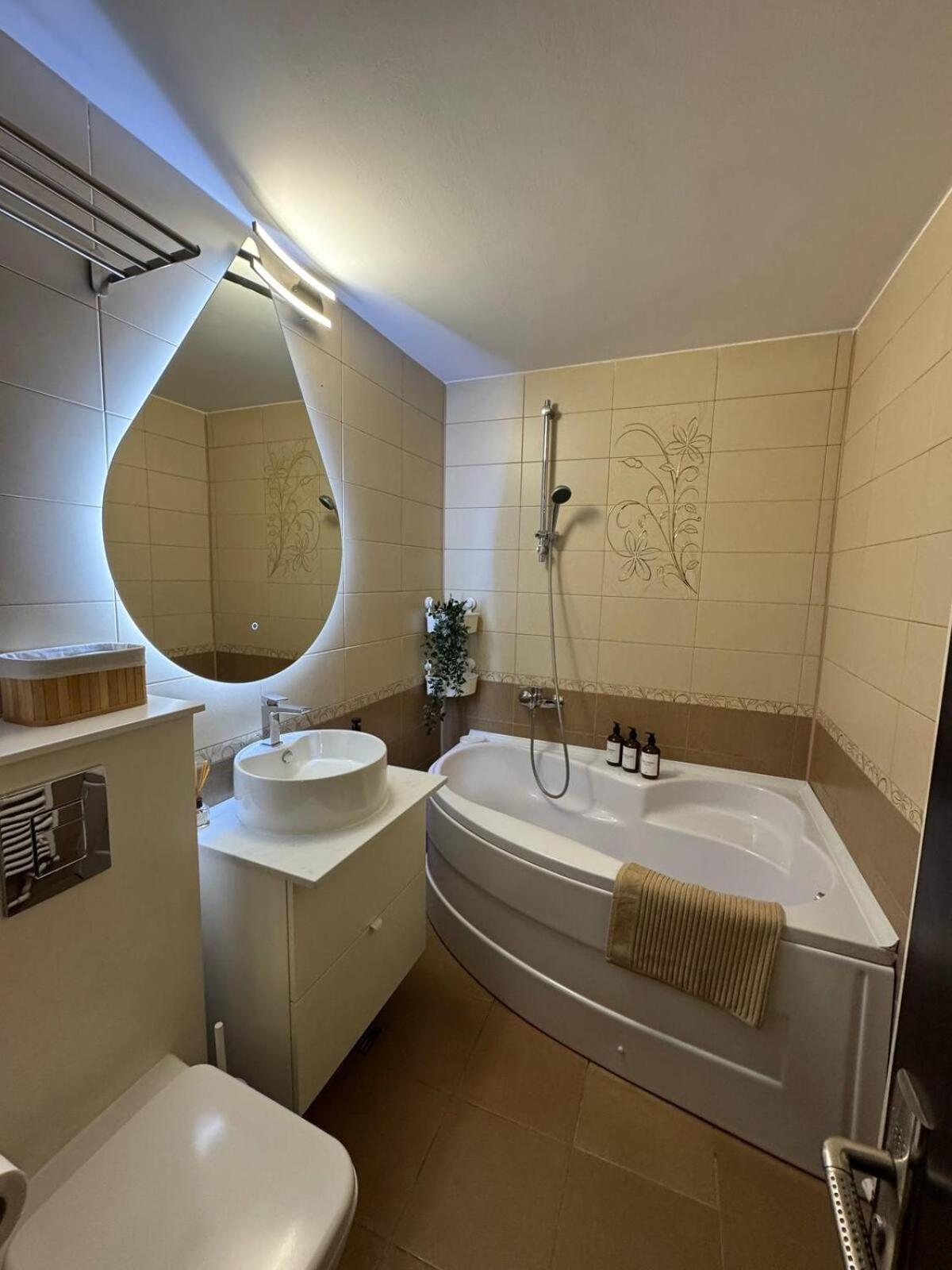 Apartment Leuchtturm - Gemuetliche Mit Kostenlosem Parkplatz *