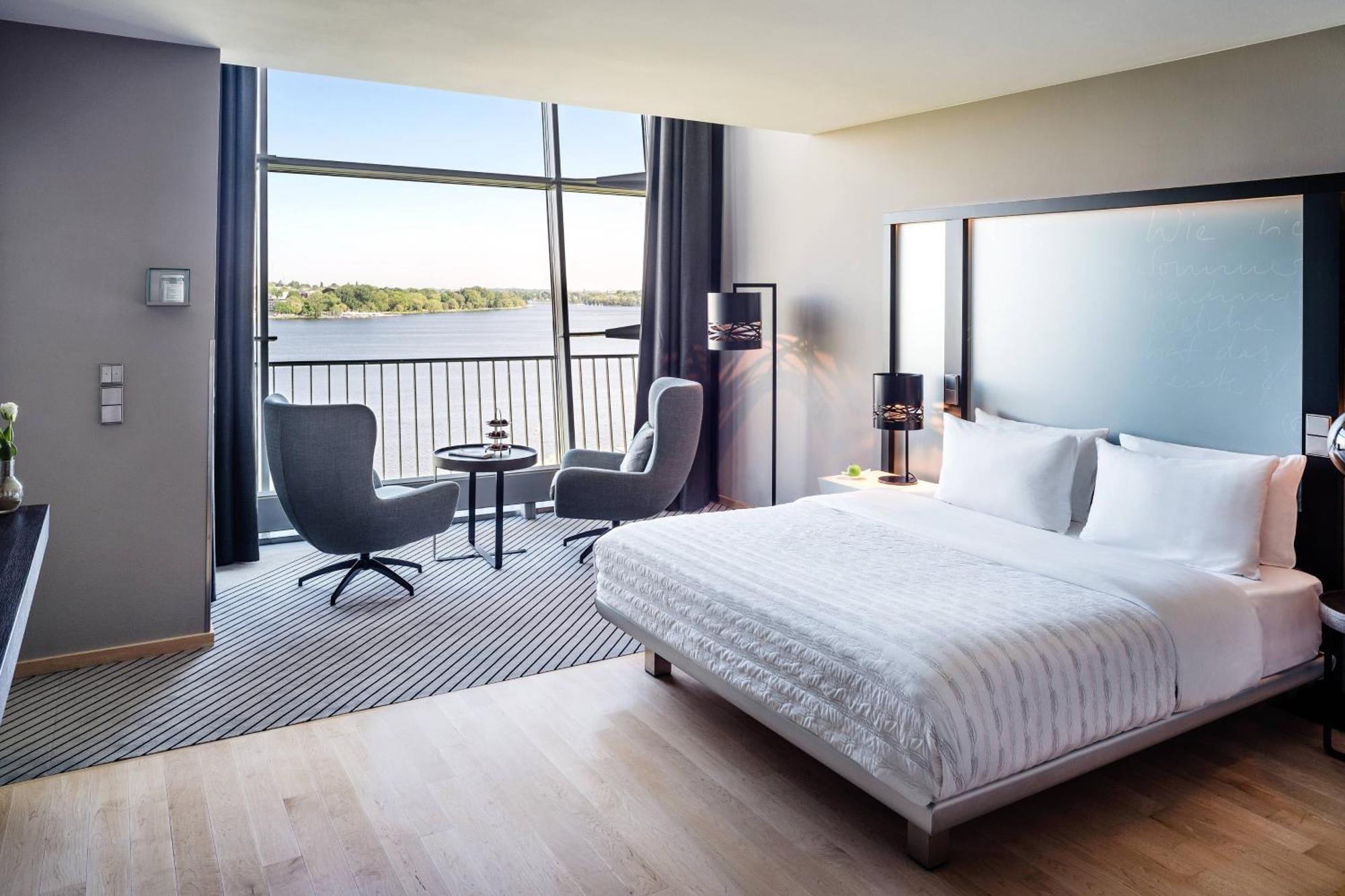 Le Meridien 5* Hamburg-Harburg