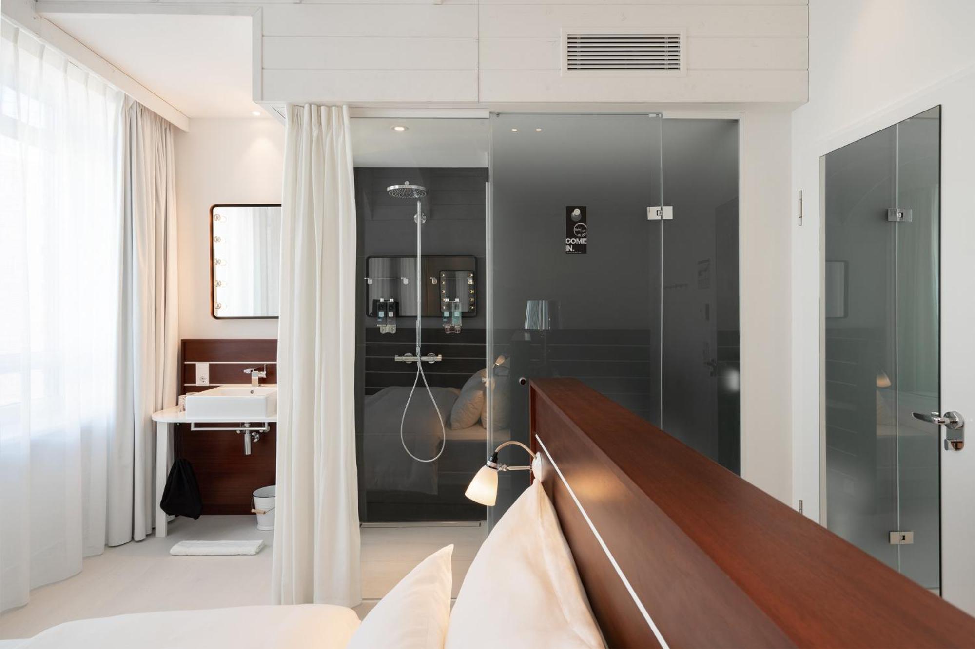 Ruby Lotti 4* Hamburg
