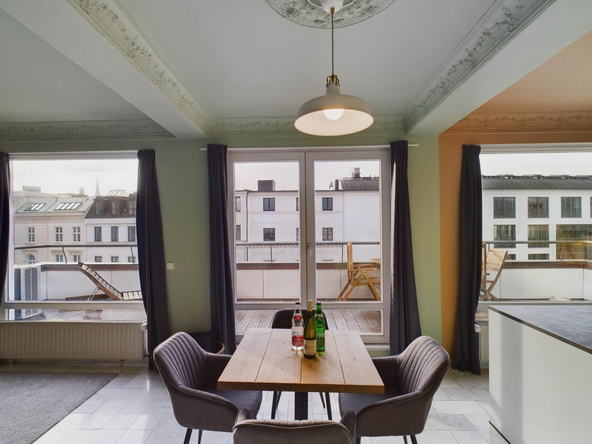 Art Apartment