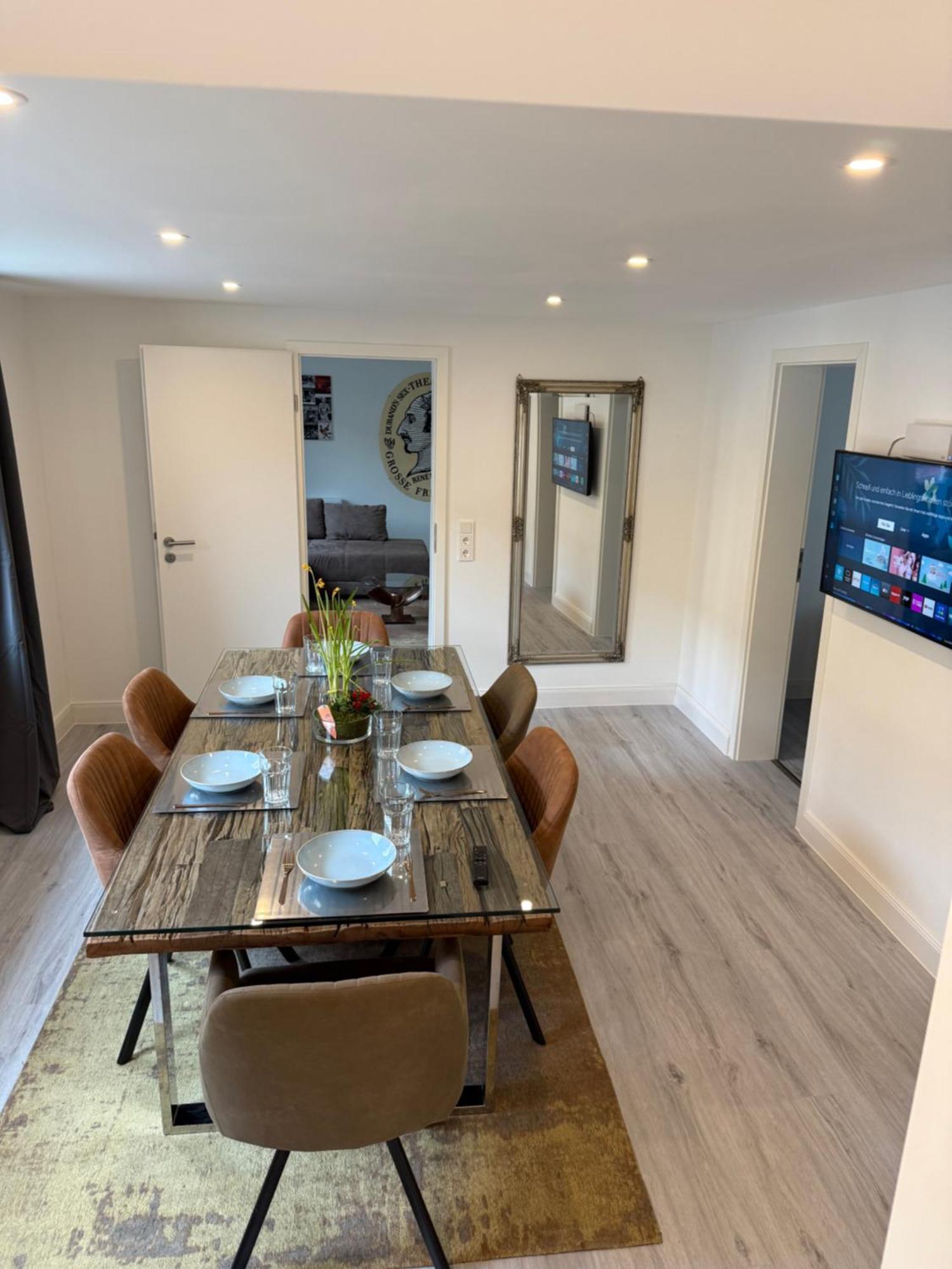 -6 Rooms- Sankt Pauli, Harbour And Schanze * Hamburg