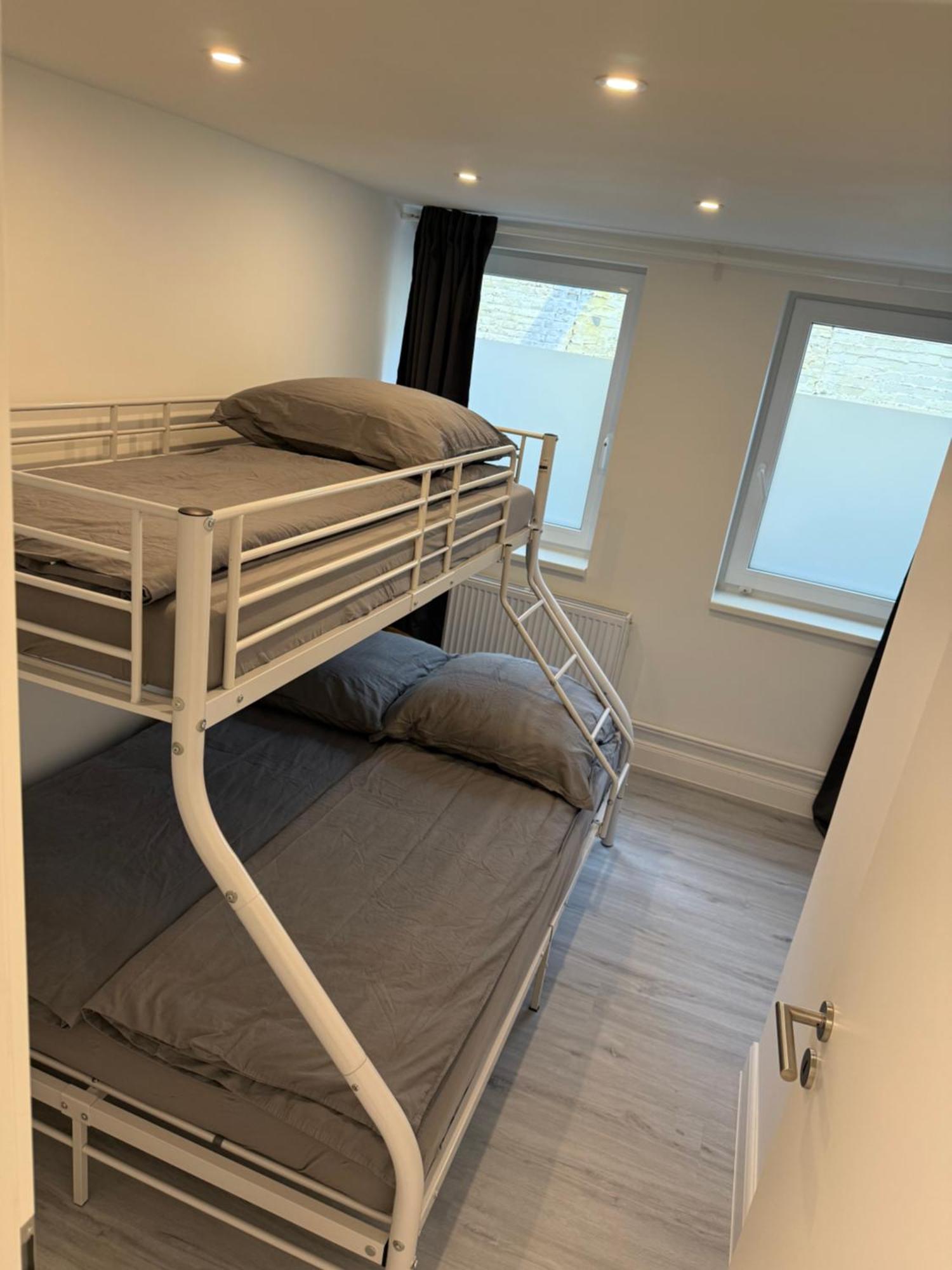 Apartment -6 Rooms- Sankt Pauli, Harbour And Schanze