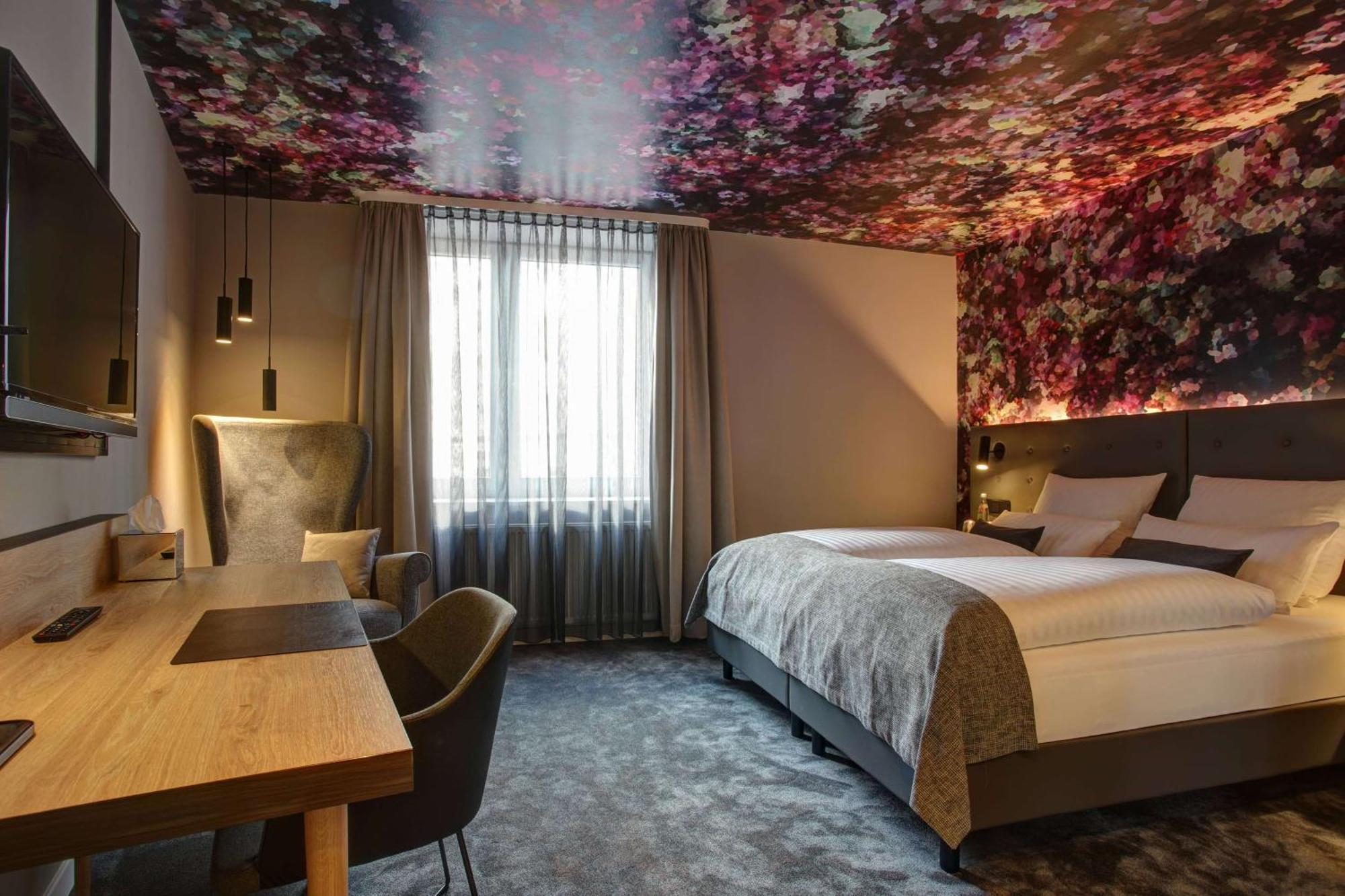Hotel Vienna House Easy By Wyndham 3*