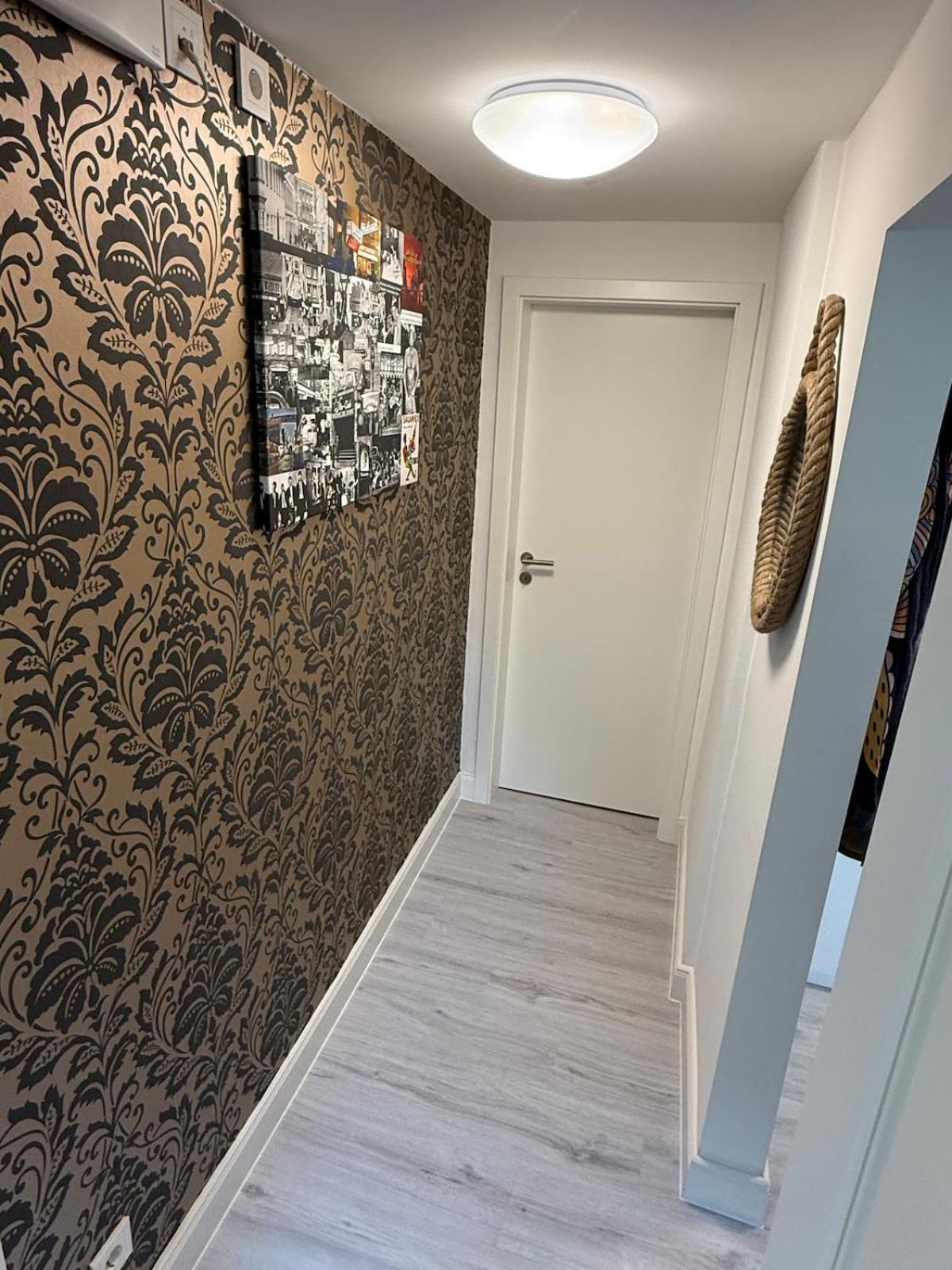 Apartment -3 Rooms- St Pauli, Harbour, Messe & Schanze Hamburg