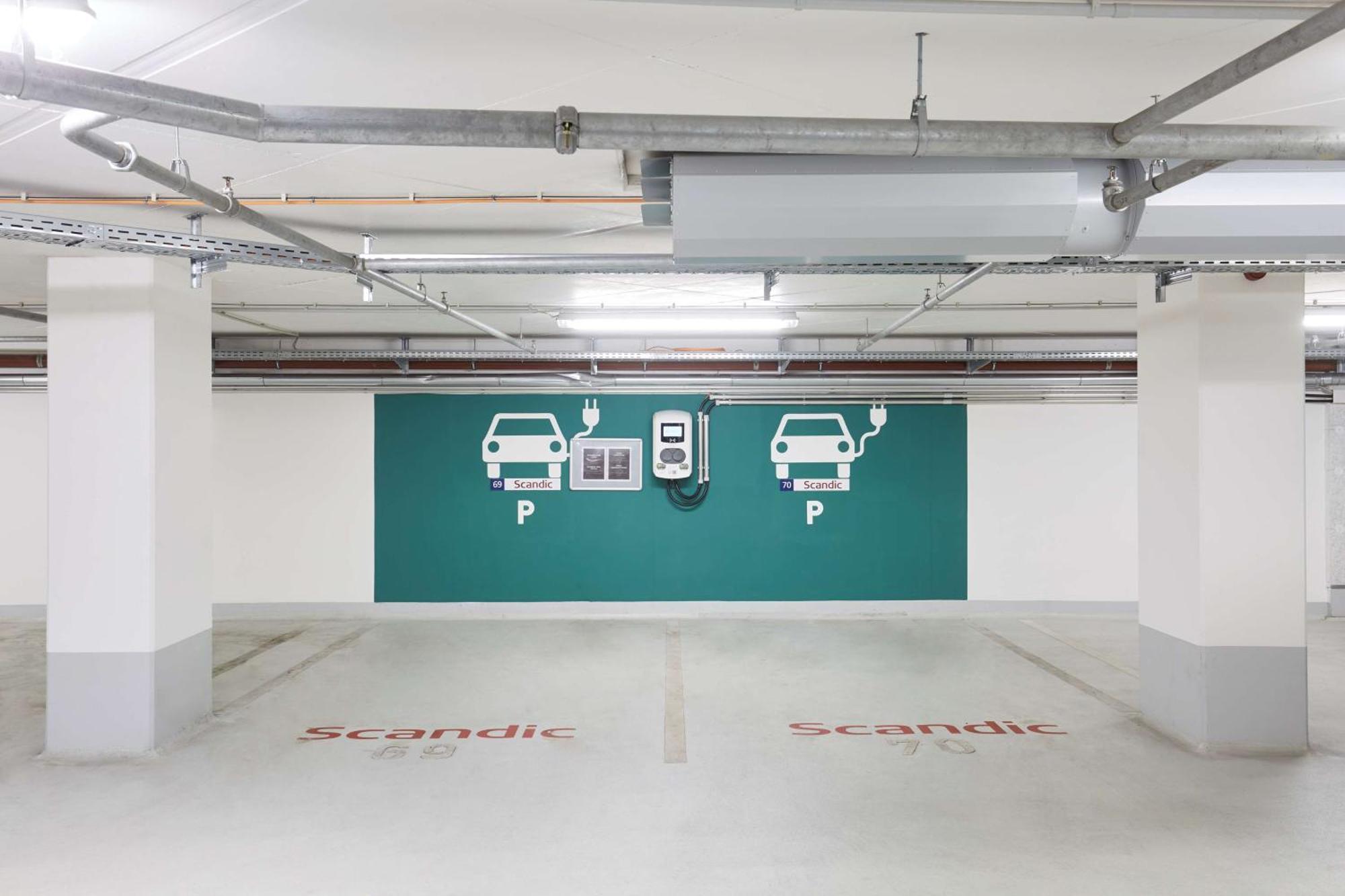 Hotel Scandic Emporio 4*